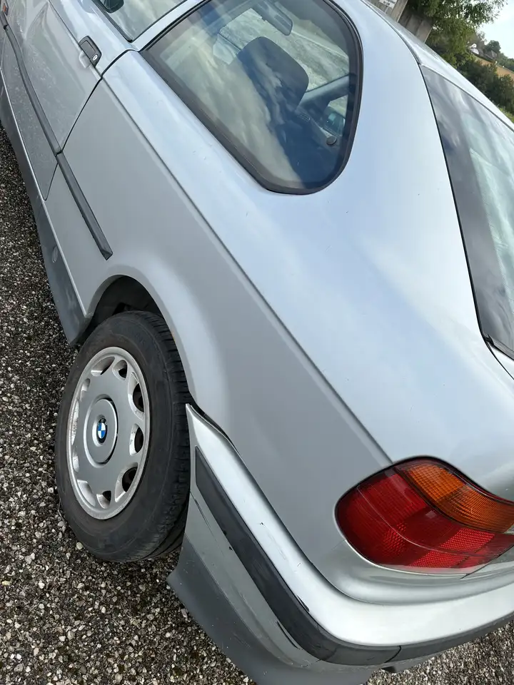 BMW 316i Compact, foto 7