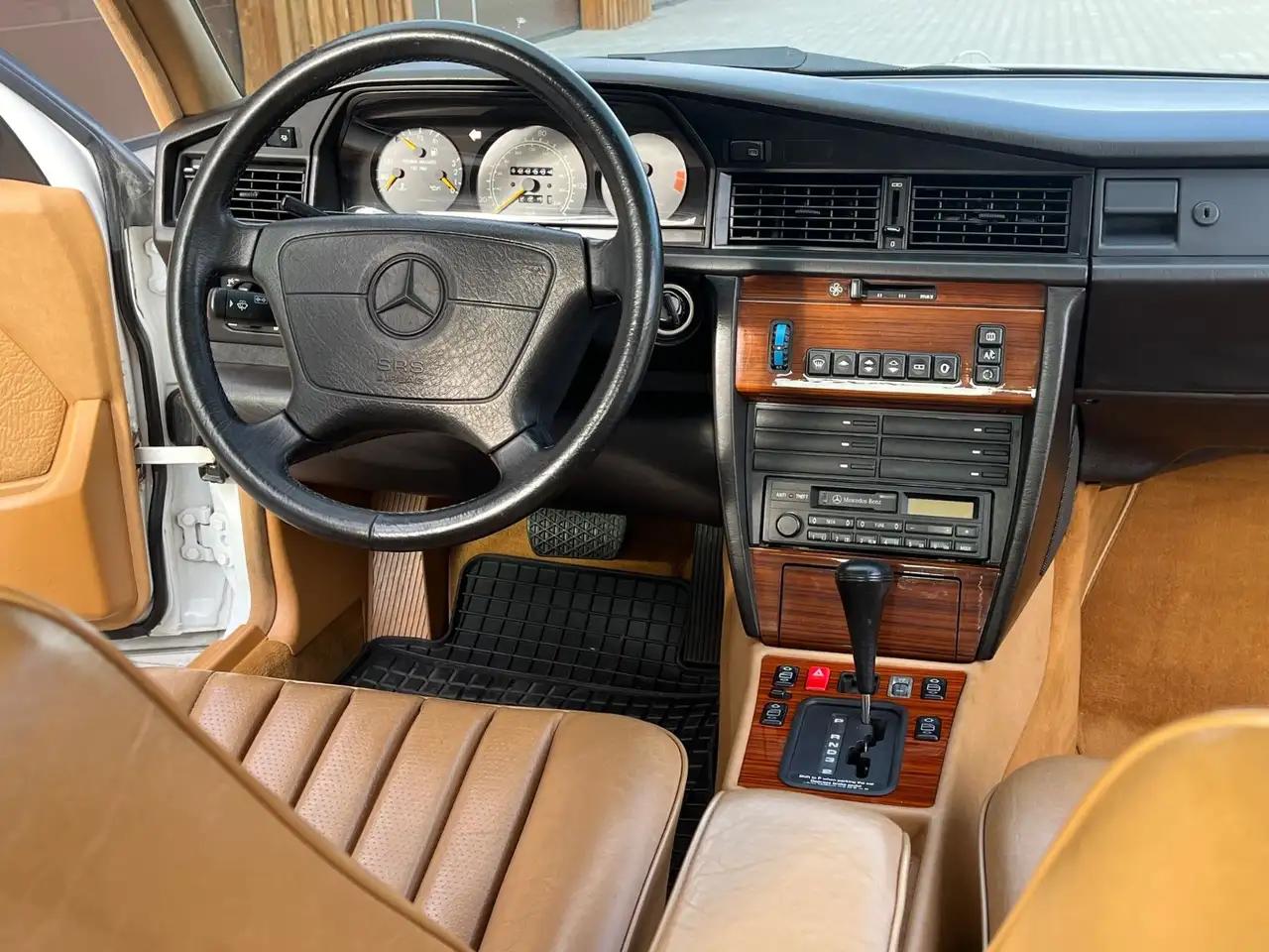 Mercedes-Benz 190 W201 190E 2.6 Automatik, Klima, SD, rostfrei!, foto 7