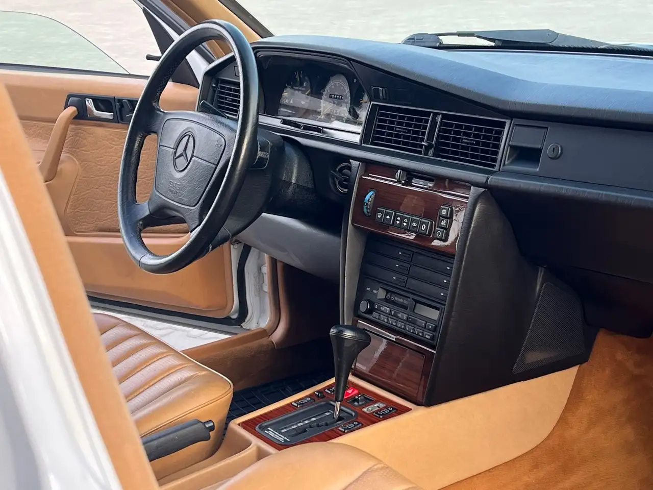 Mercedes-Benz 190 W201 190E 2.6 Automatik, Klima, SD, rostfrei!, foto 12