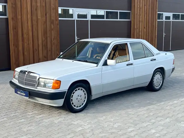 Mercedes-Benz 190 W201 190E 2.6 Automatik, Klima, SD, rostfrei!