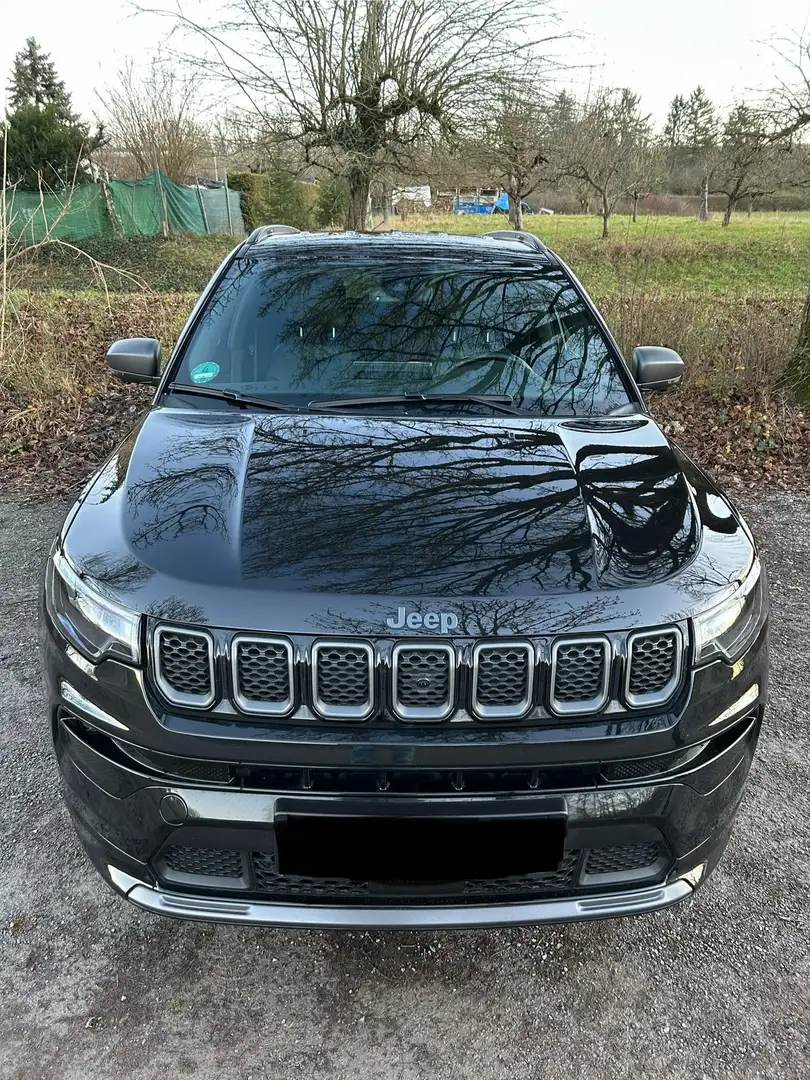 Jeep Compass Compass 1.3 T4 4xe PLUG-IN HYBRID Automatik 80th A Schwarz - 1