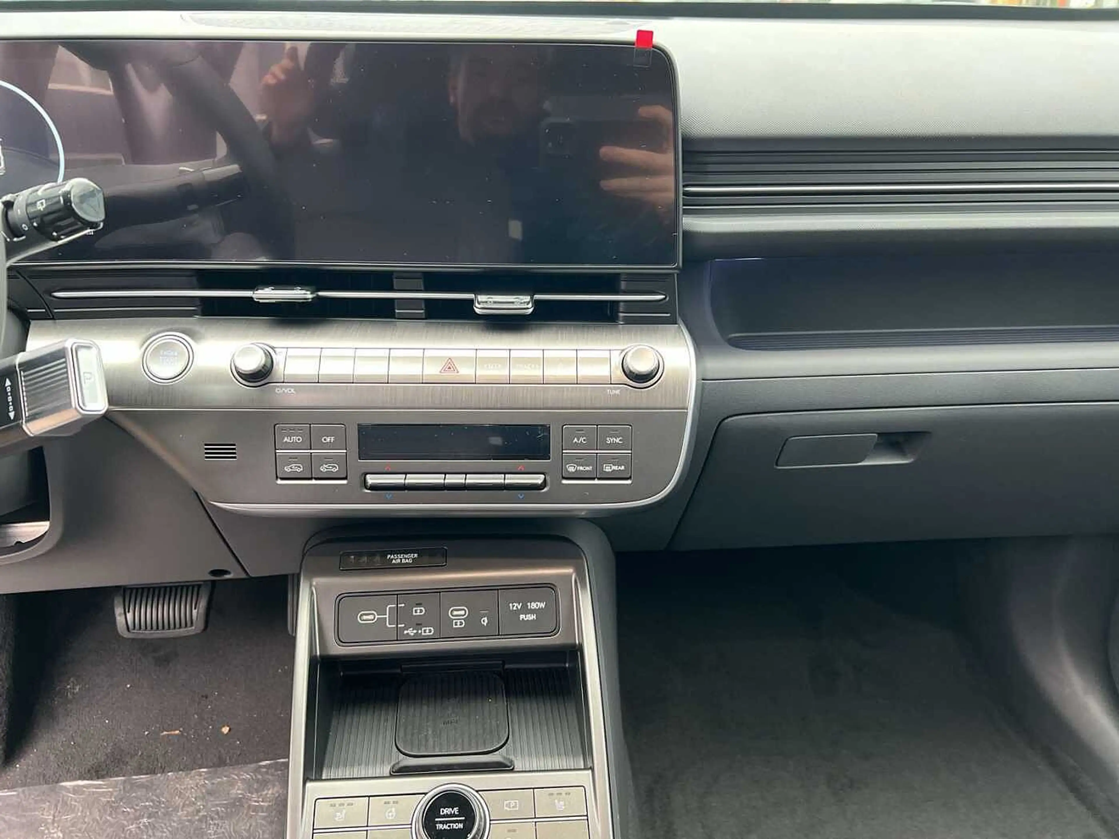 Hyundai KONA 1.6 T-GDI DCT Prime 'Glasdach,Bose' — photo 9