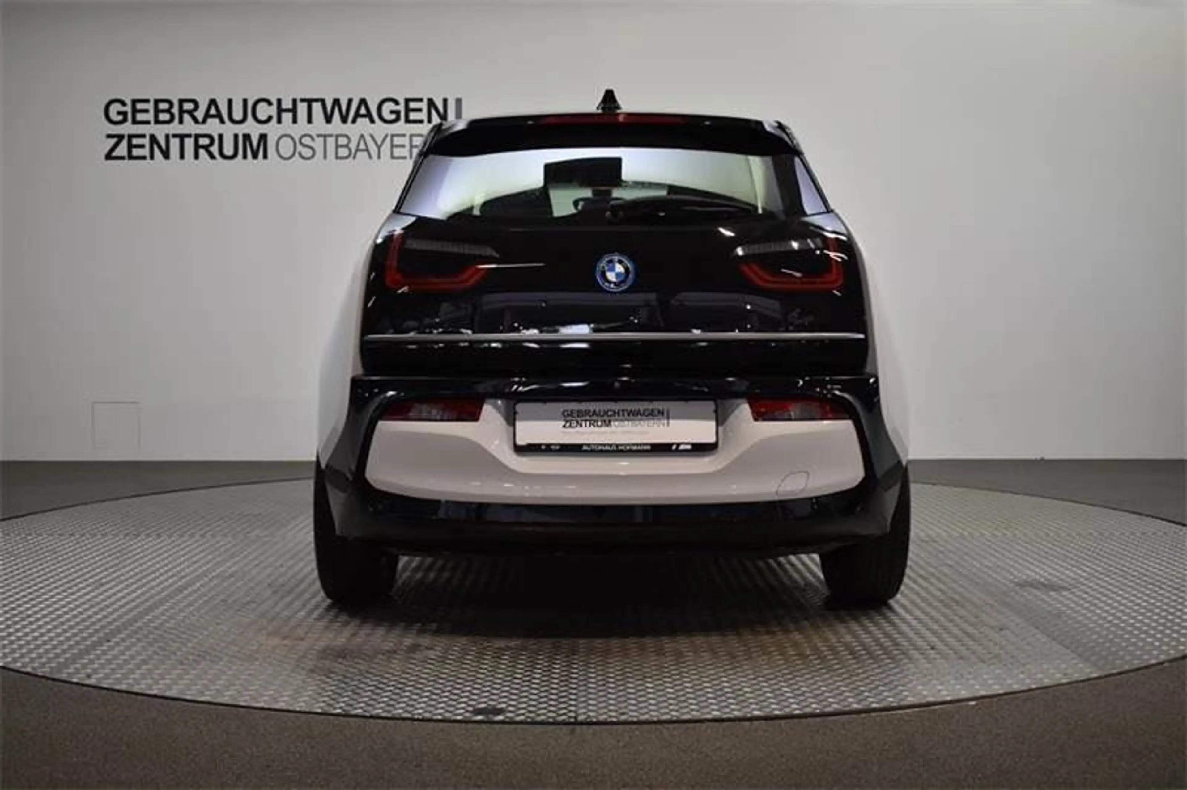 BMW i3 — photo 14