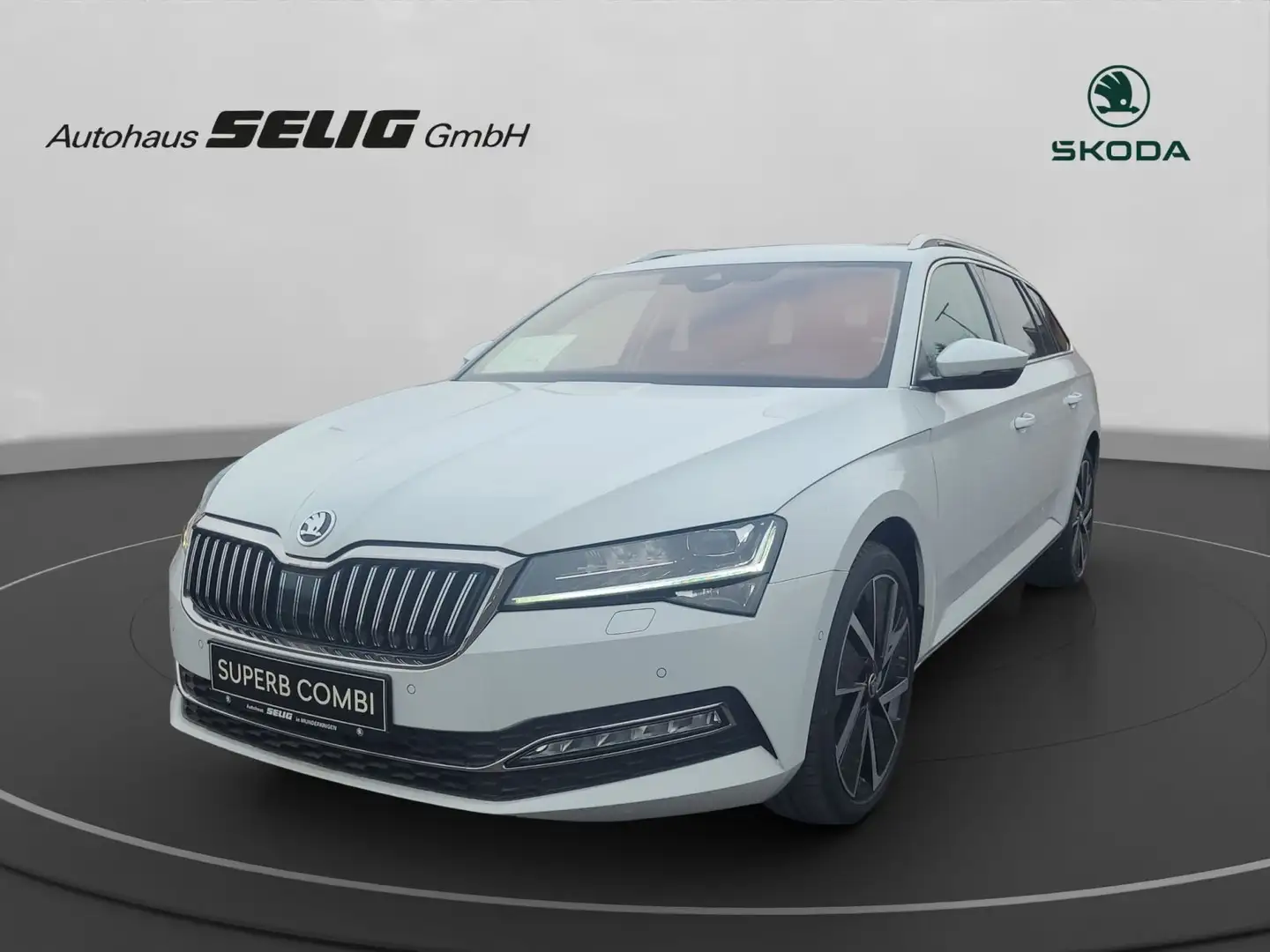 Skoda Superb Combi Style 2,0 TDI DSG Weiß - 1
