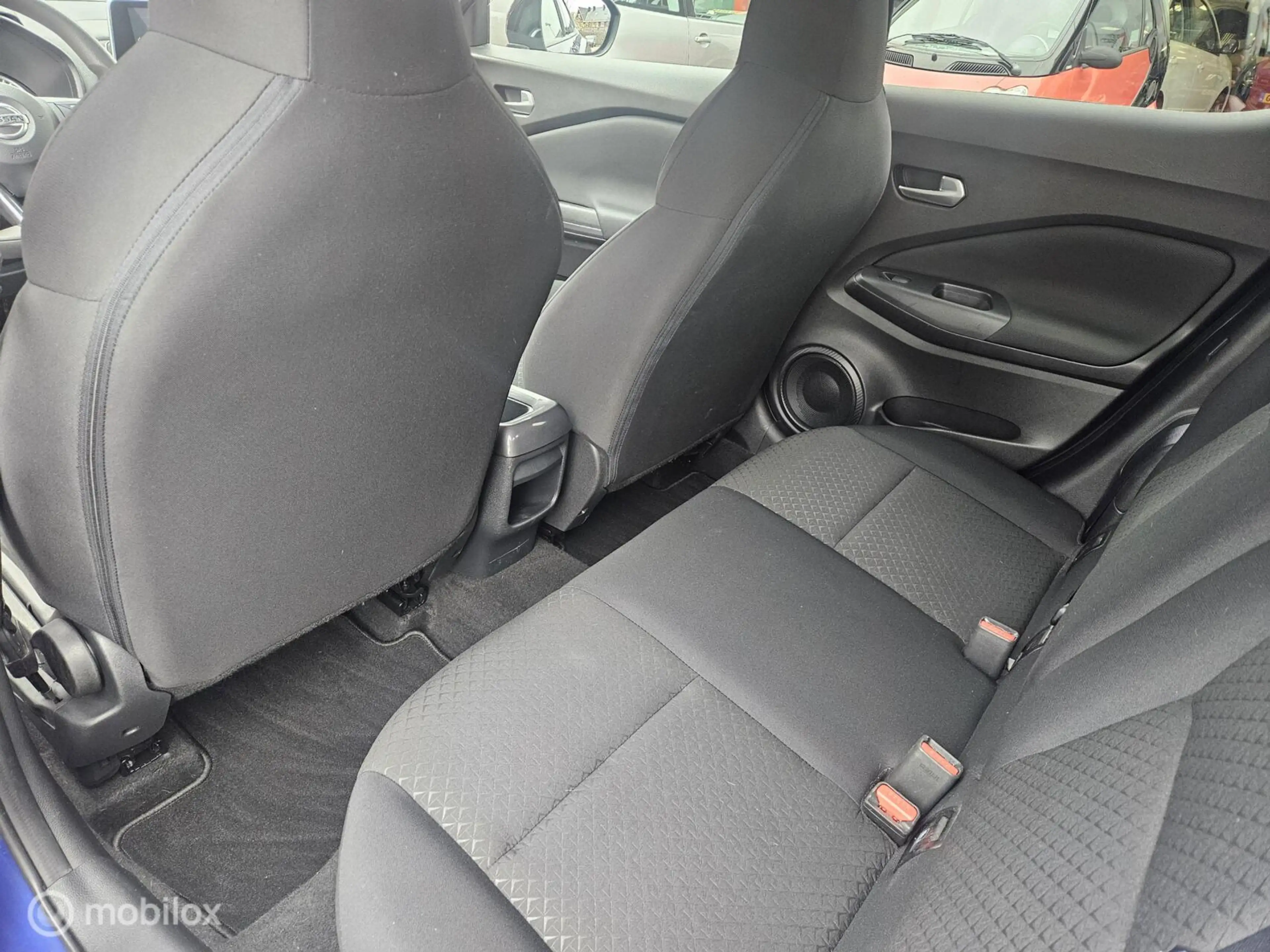 Nissan Juke 1.0 DIG-T Enigma — photo 11