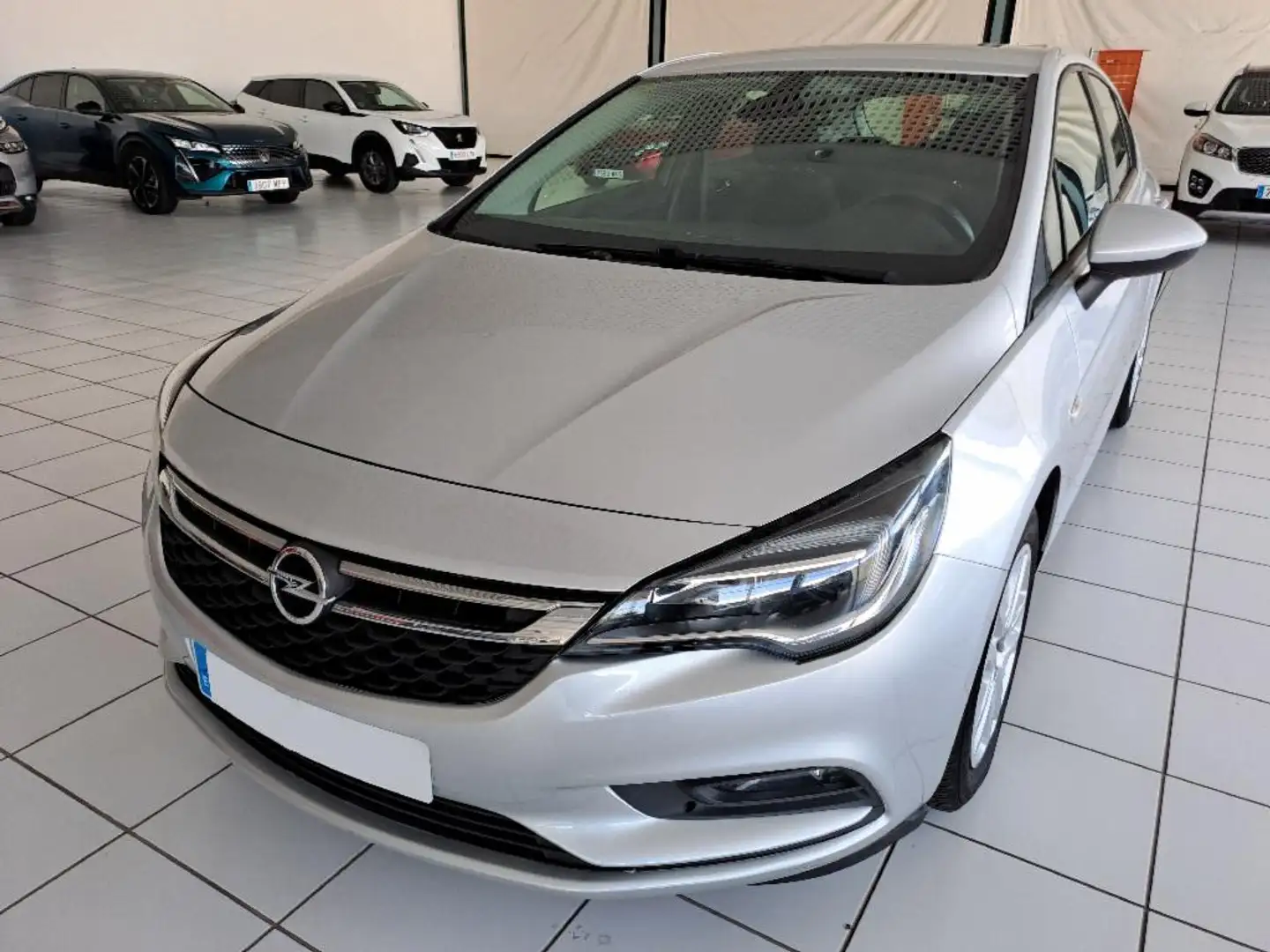 Opel Astra 1.6 DIESEL - 1