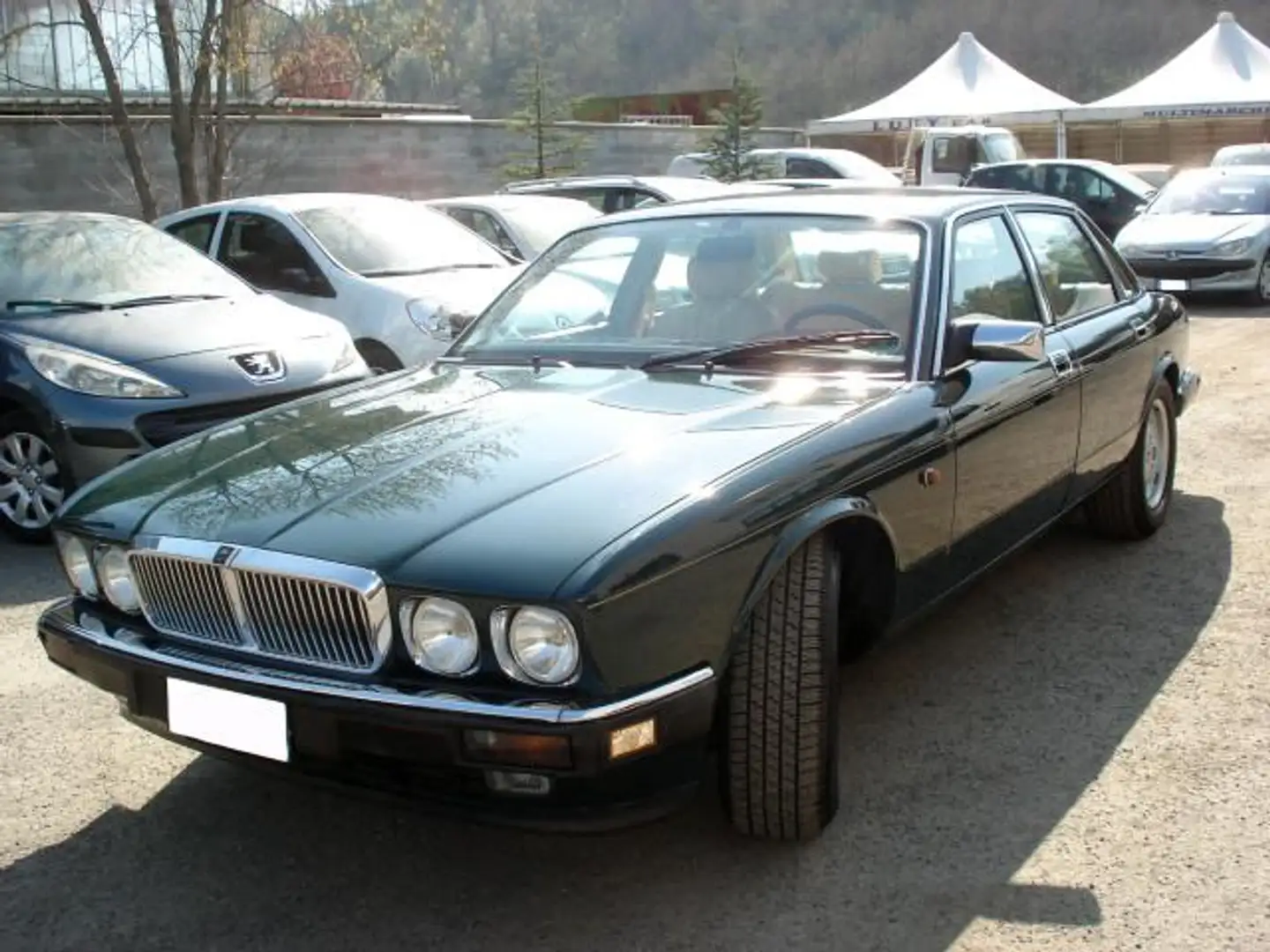 Jaguar XJ (6) 3.2  BZ Verde - 2