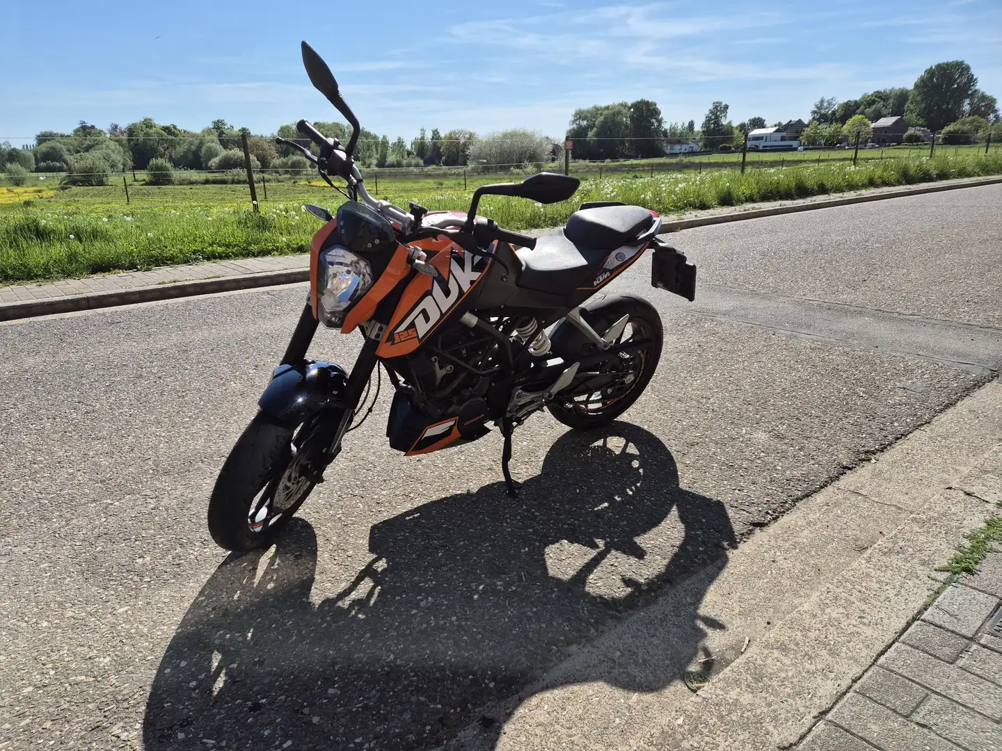 KTM 125 Duke Orange - 1