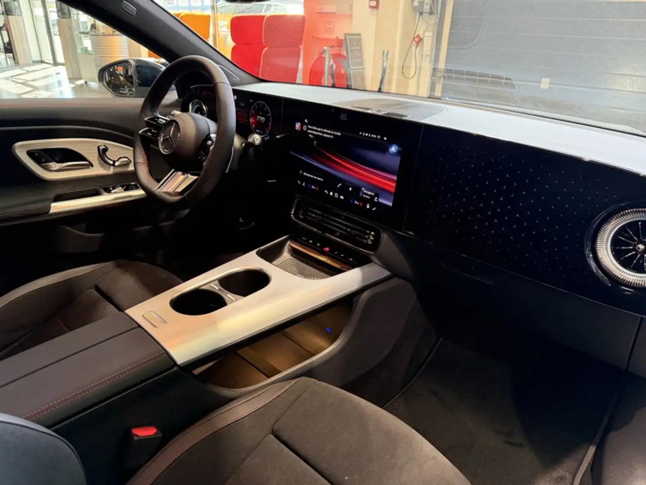Mercedes-Benz CLA 2026 — фото 10