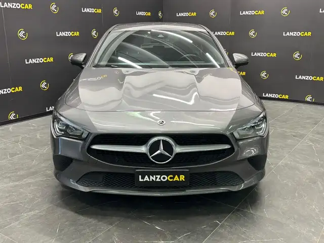 Mercedes-Benz Cla view 2