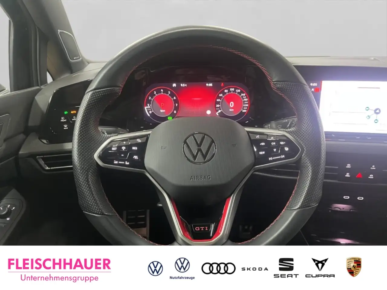 Volkswagen Golf GTI VIII 2.0 TSI Bklack Style Navi-Premium H/K 10