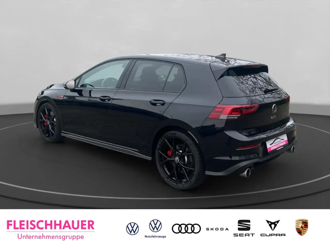 Volkswagen Golf GTI VIII 2.0 TSI Bklack Style Navi-Premium H/K 4