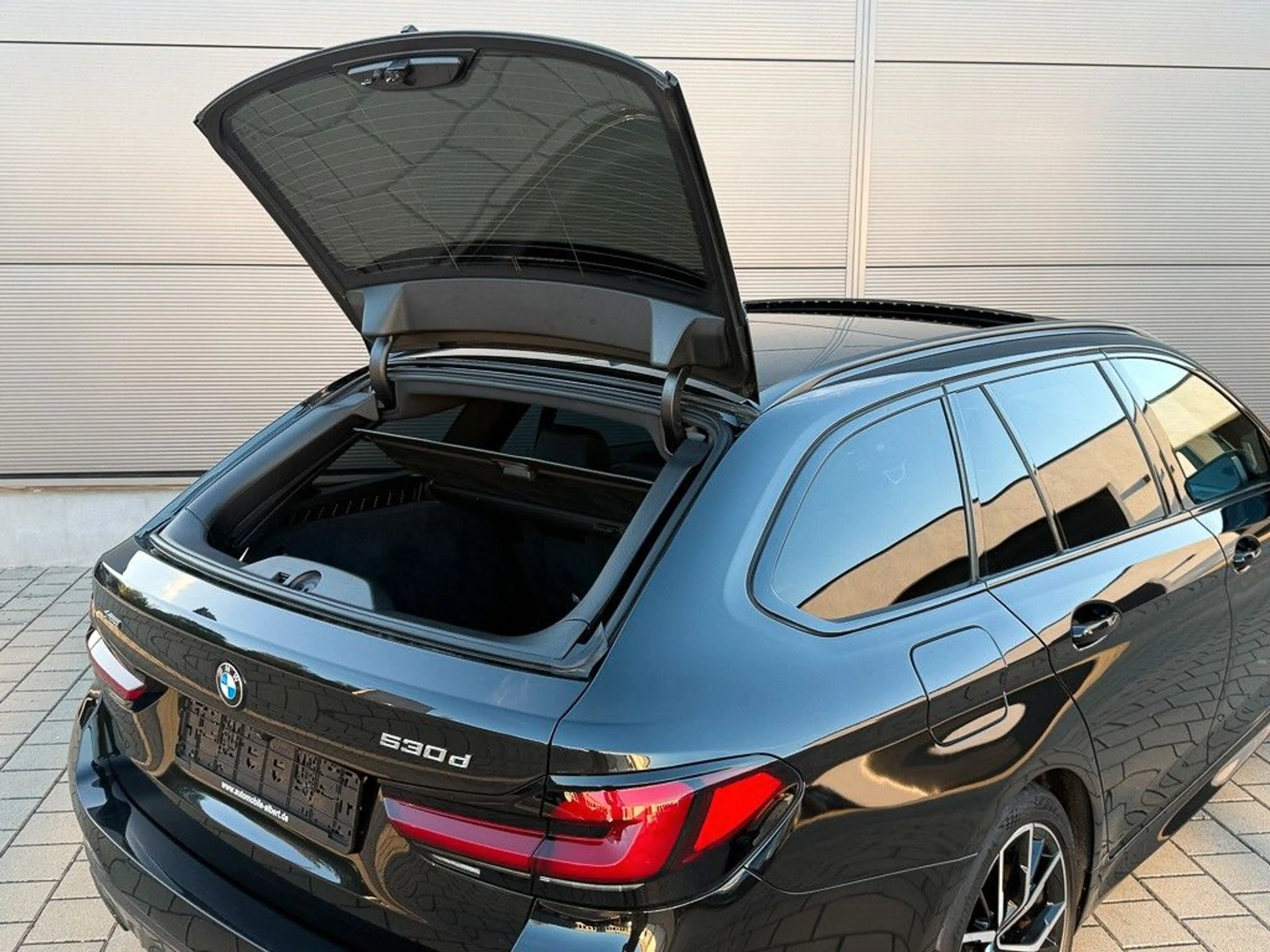 BMW 530 d Tour. xDrive M Sport*AHK*ACC*Pano*HUD*H/K — photo 12