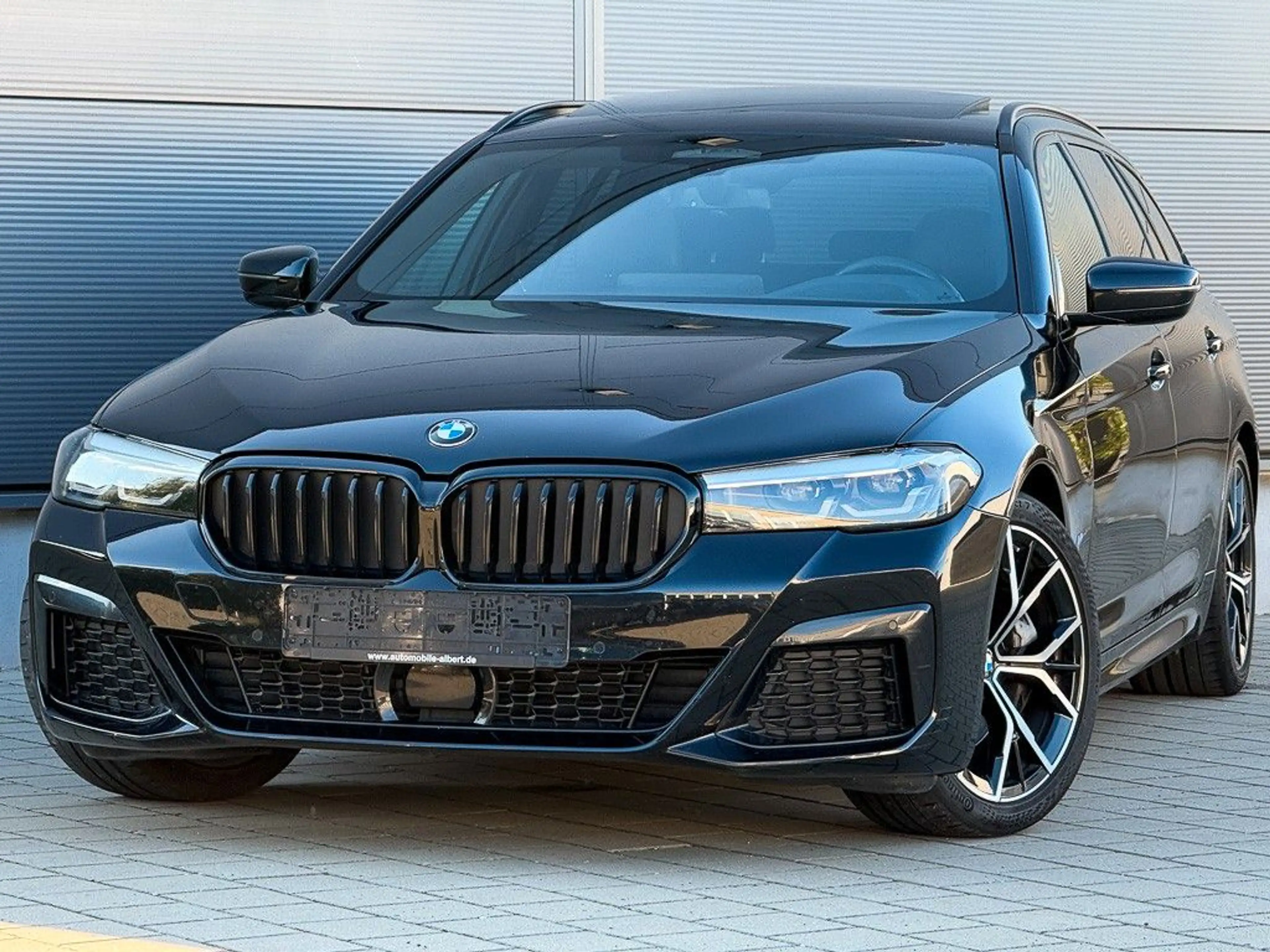 BMW 530 d Tour. xDrive M Sport*AHK*ACC*Pano*HUD*H/K — photo 4