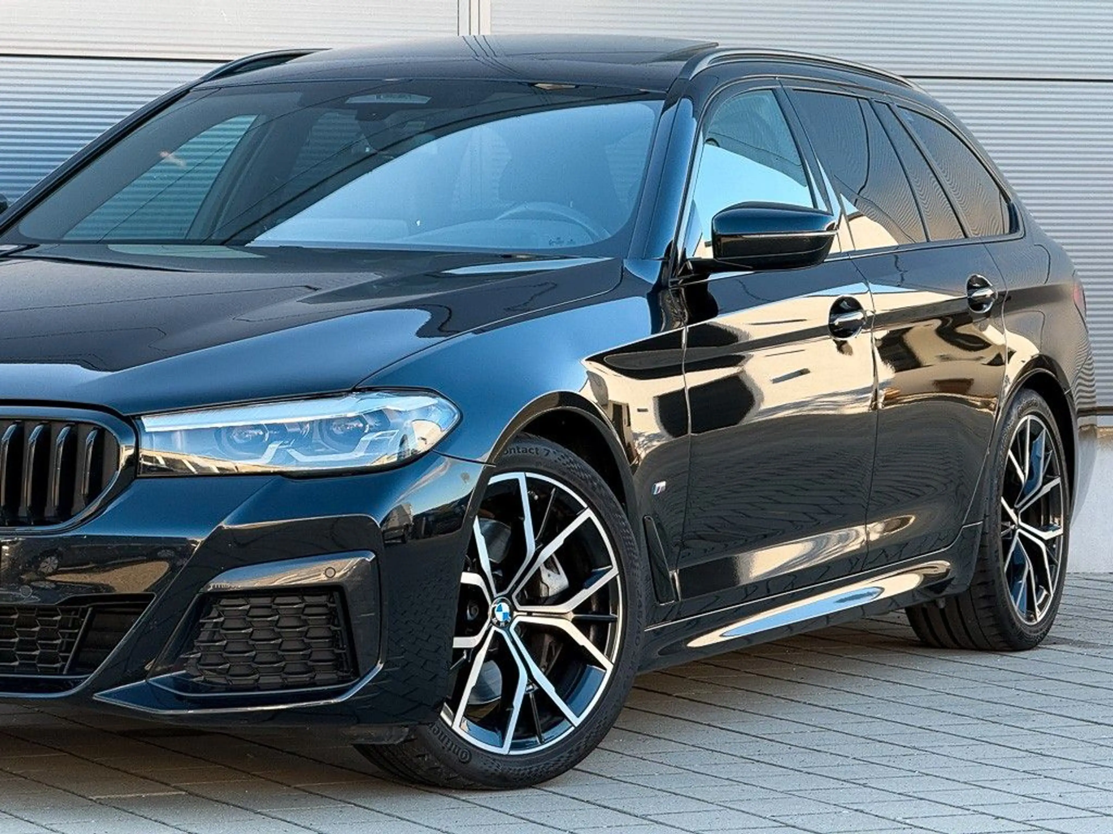 BMW 530 d Tour. xDrive M Sport*AHK*ACC*Pano*HUD*H/K — photo 6