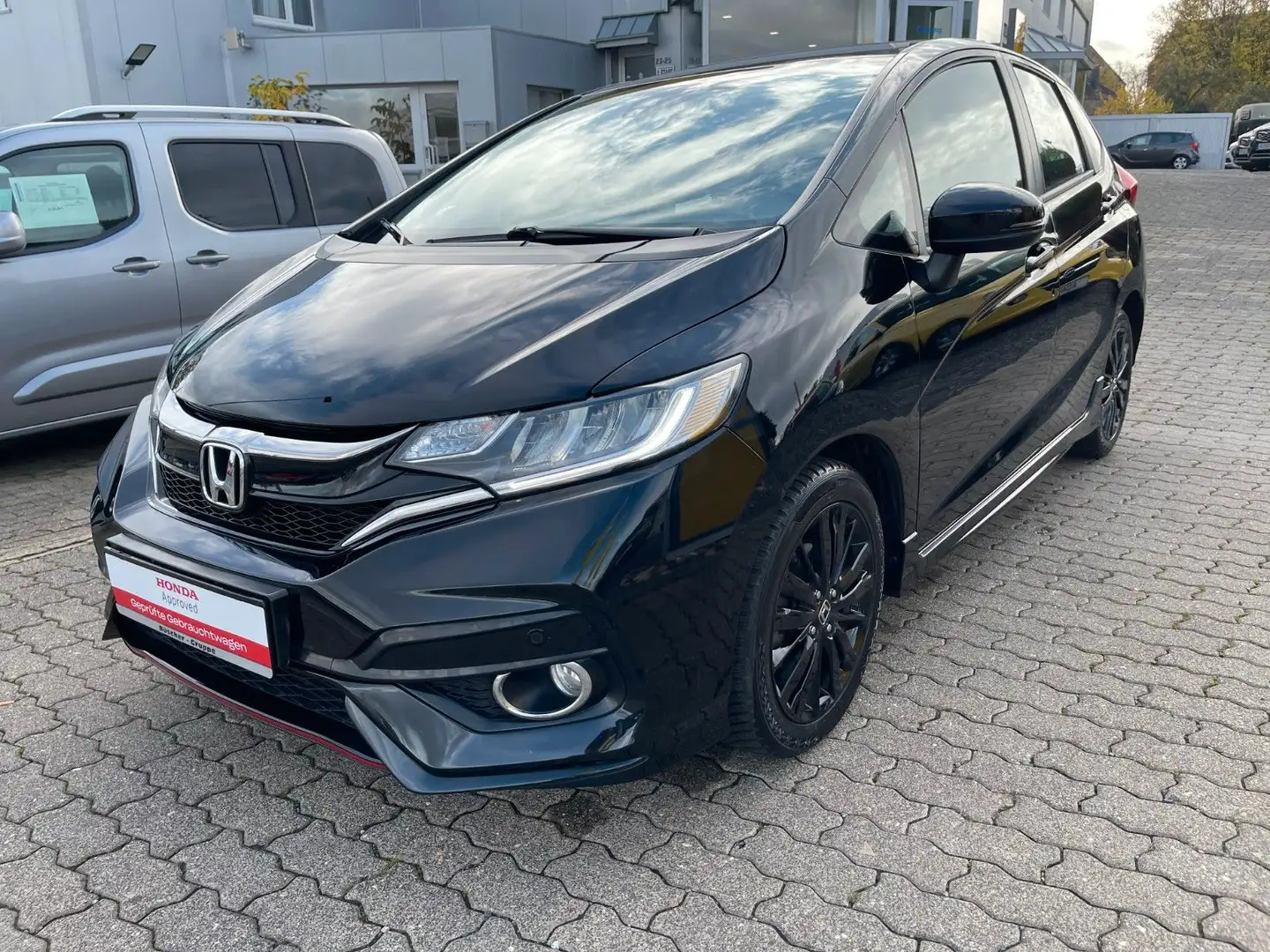 Honda Jazz Dynamic Negro - 2