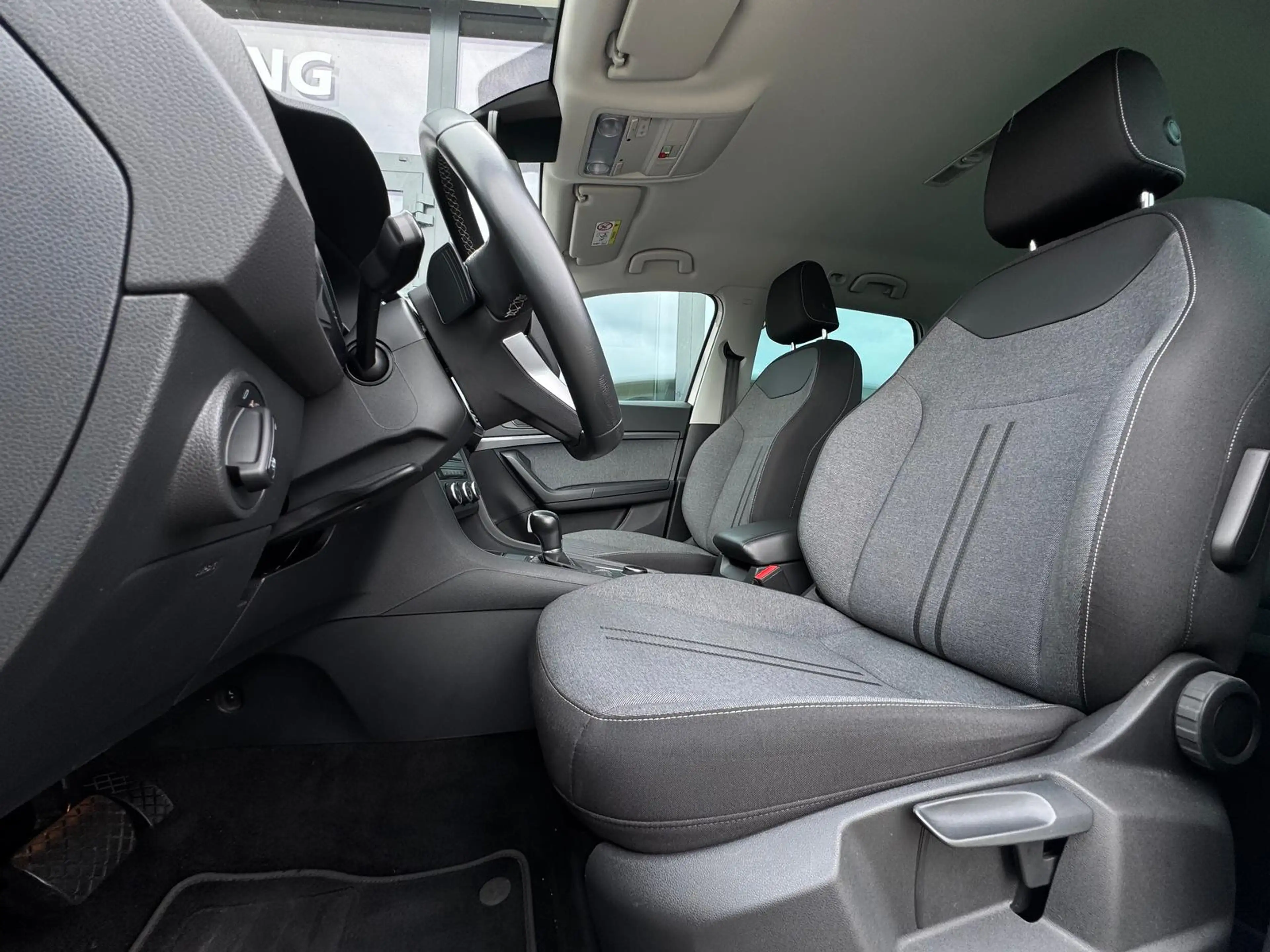 SEAT Ateca Style 2.0 TDI/DSG/LED/AHK/VIRTUAL/ACC/ — photo 6