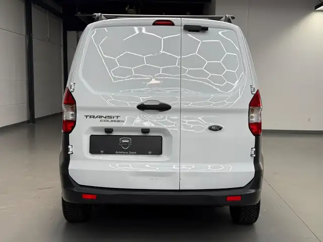 Ford Transit view 7