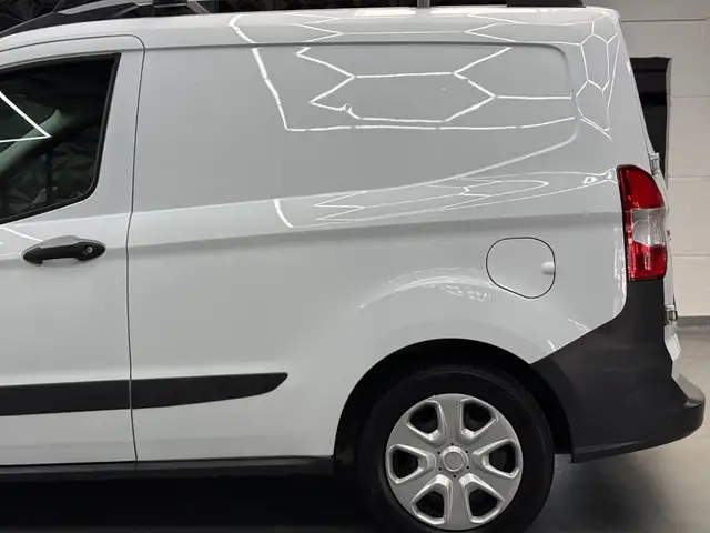 Ford Transit view 5