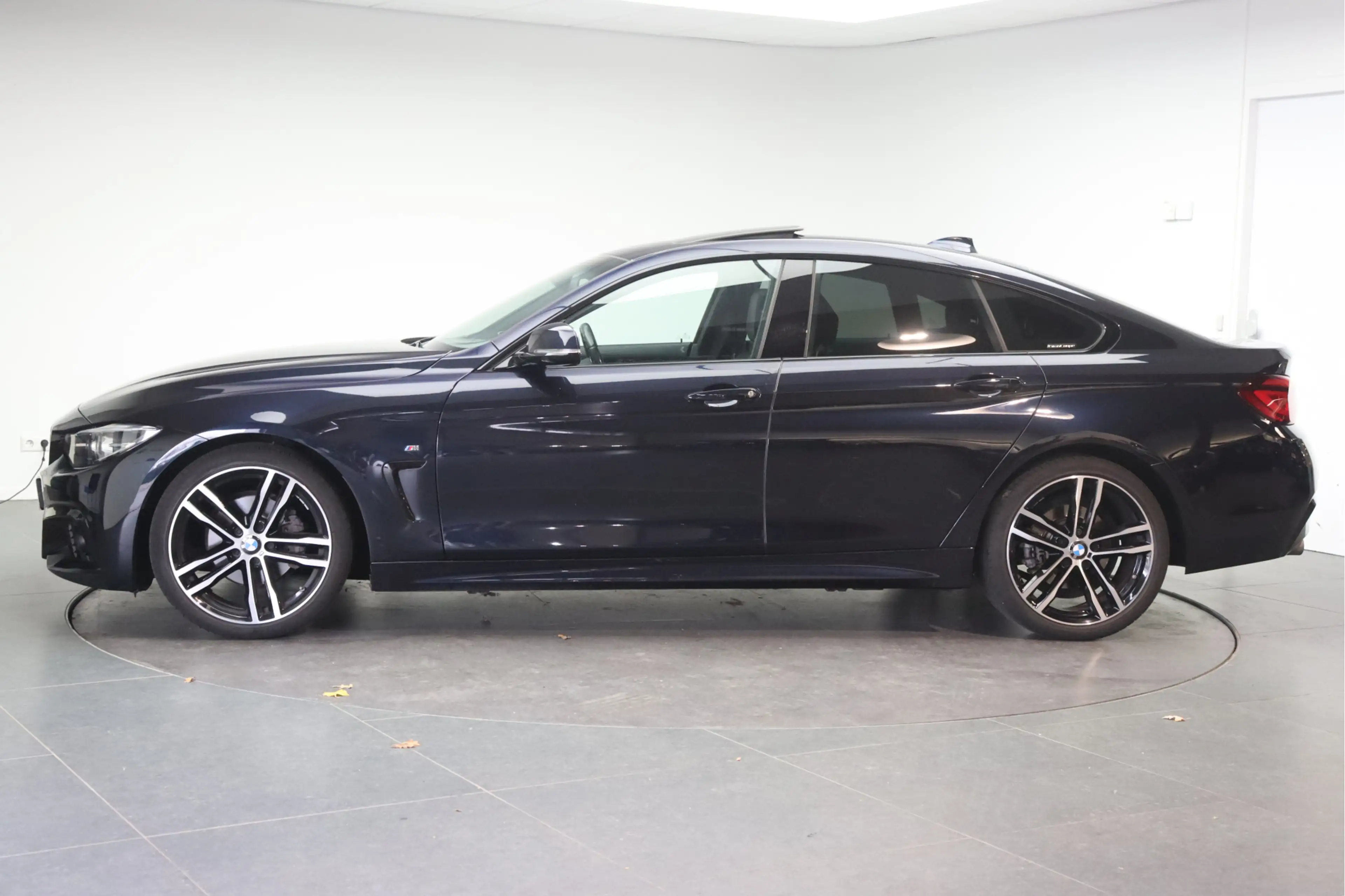 BMW 418 4 Serie Gran Coupé 418i Executive M Sport Automaat — photo 2