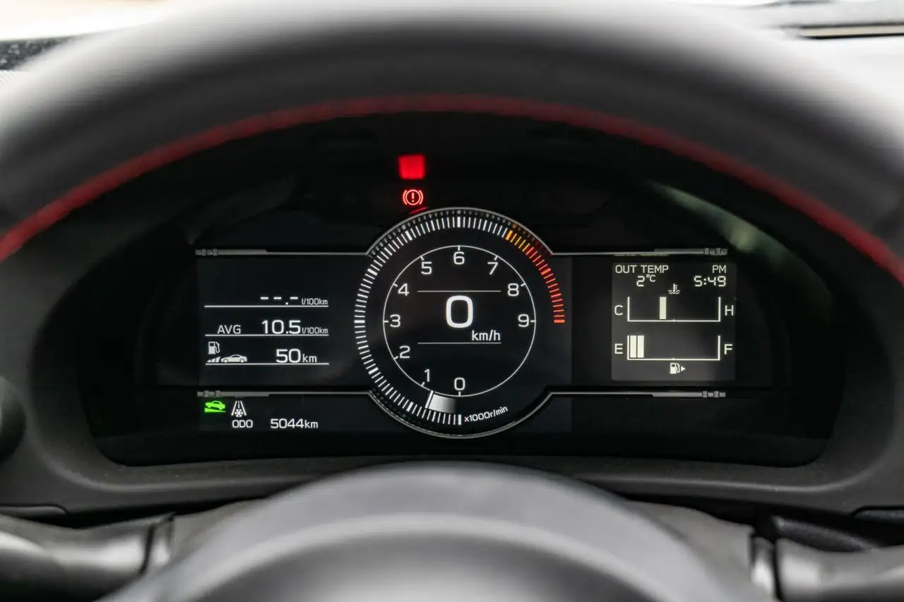 Subaru BRZ снимка Subaru BRZ