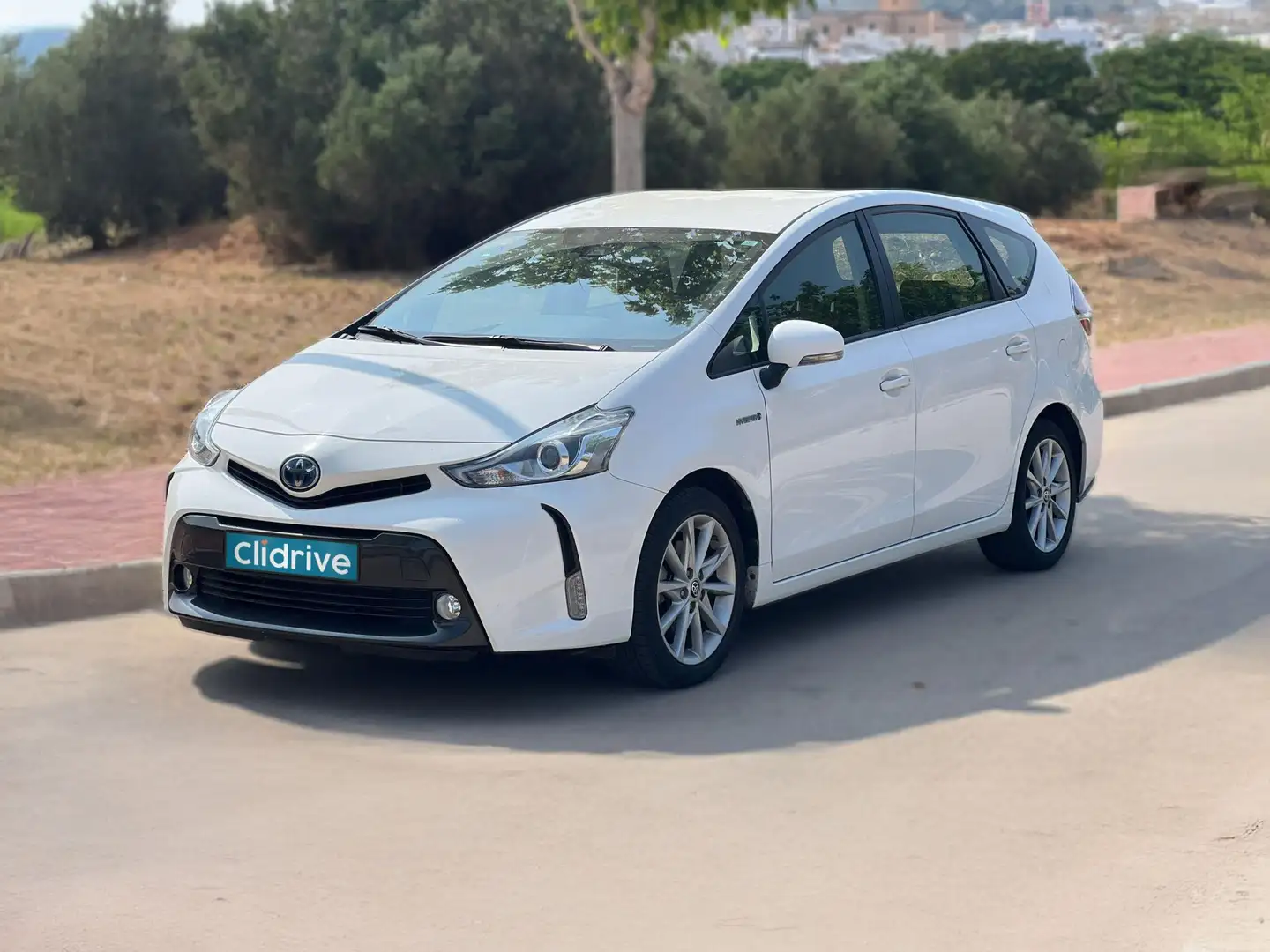 Toyota Prius Prius+ 1.8 Advance Blanc - 2