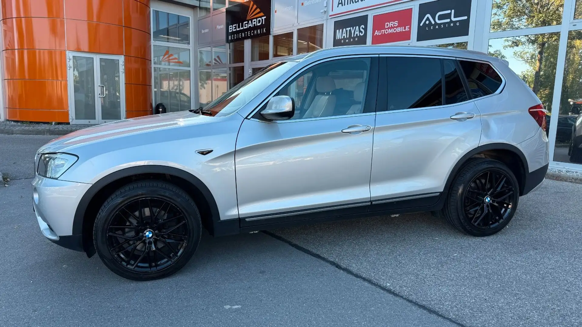 BMW X3 xDrive 20d X Line/Navi/Leder/Kamera Argent - 2
