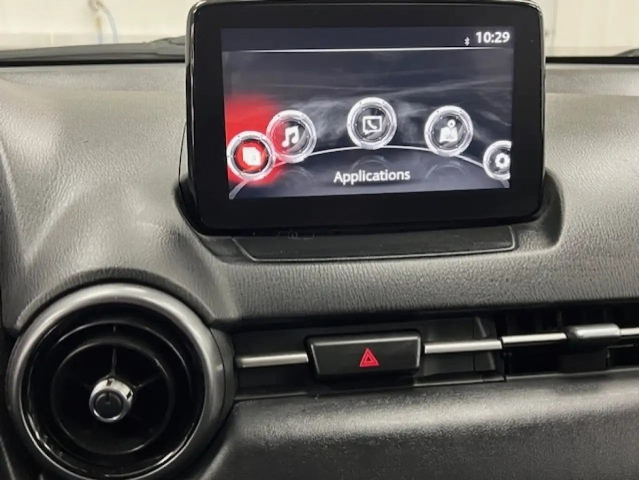 Mazda CX-3 снимка Mazda CX-3