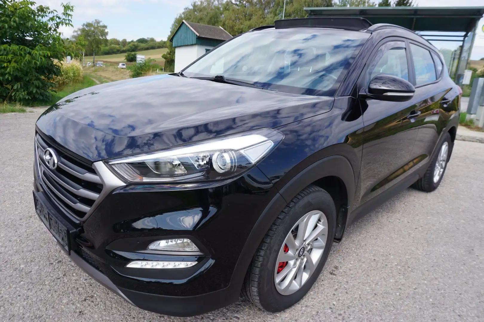 Hyundai TUCSON Tucson 2.0 CRDi DPF Platin 4WD Schwarz - 2