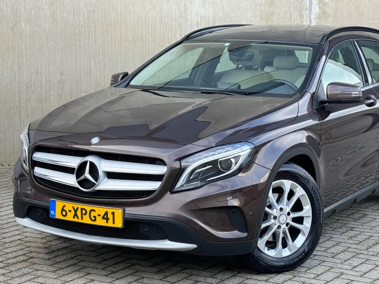Mercedes-Benz GLA 200 1.6 156pk AUT 2014 NAP|2E EIG. Brun - 2