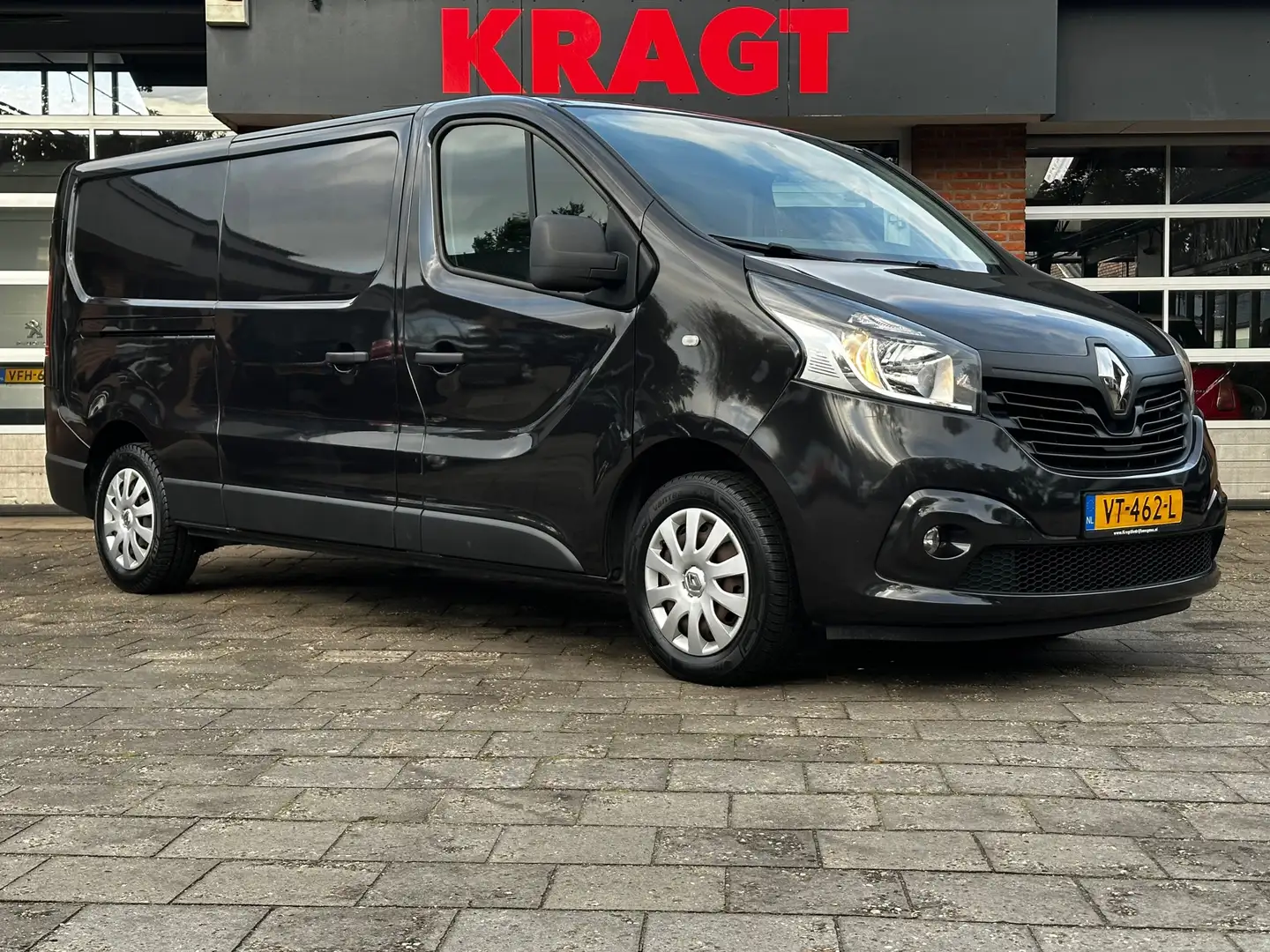 Renault Trafic 1.6 dCi T29 L2H1 Turbo|140PK|NAP|airco|cruise|navi Schwarz - 2
