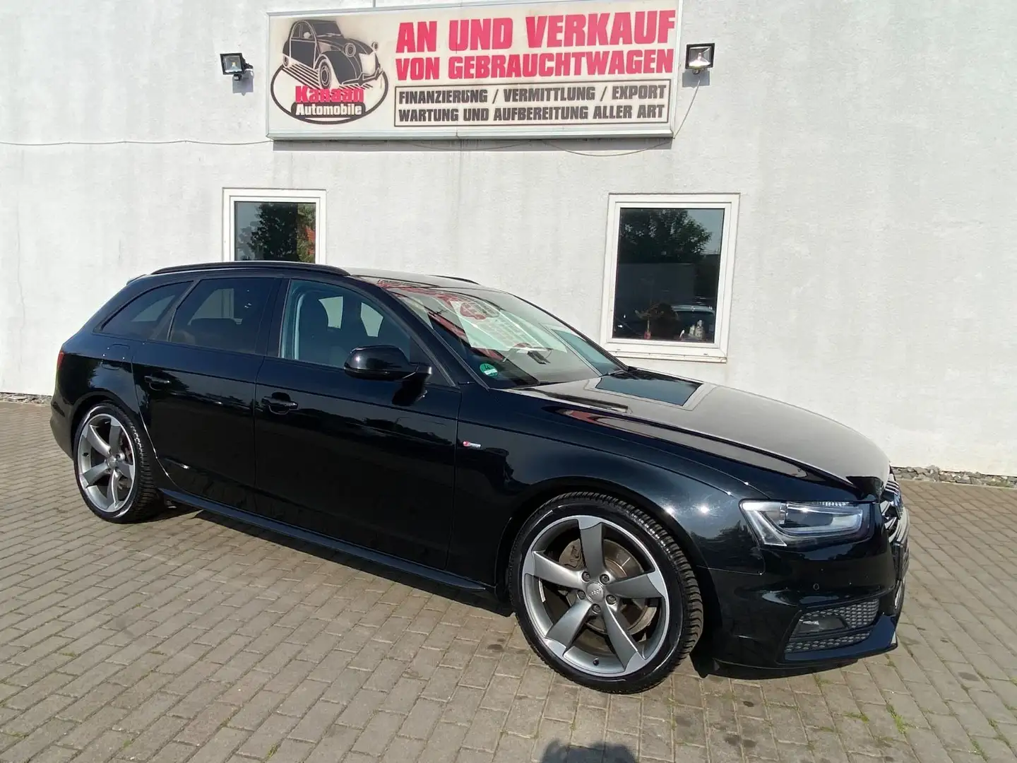 Audi A4 Avant Ambition quattro 2.0 TDI S-line Plus/ Schwarz - 1