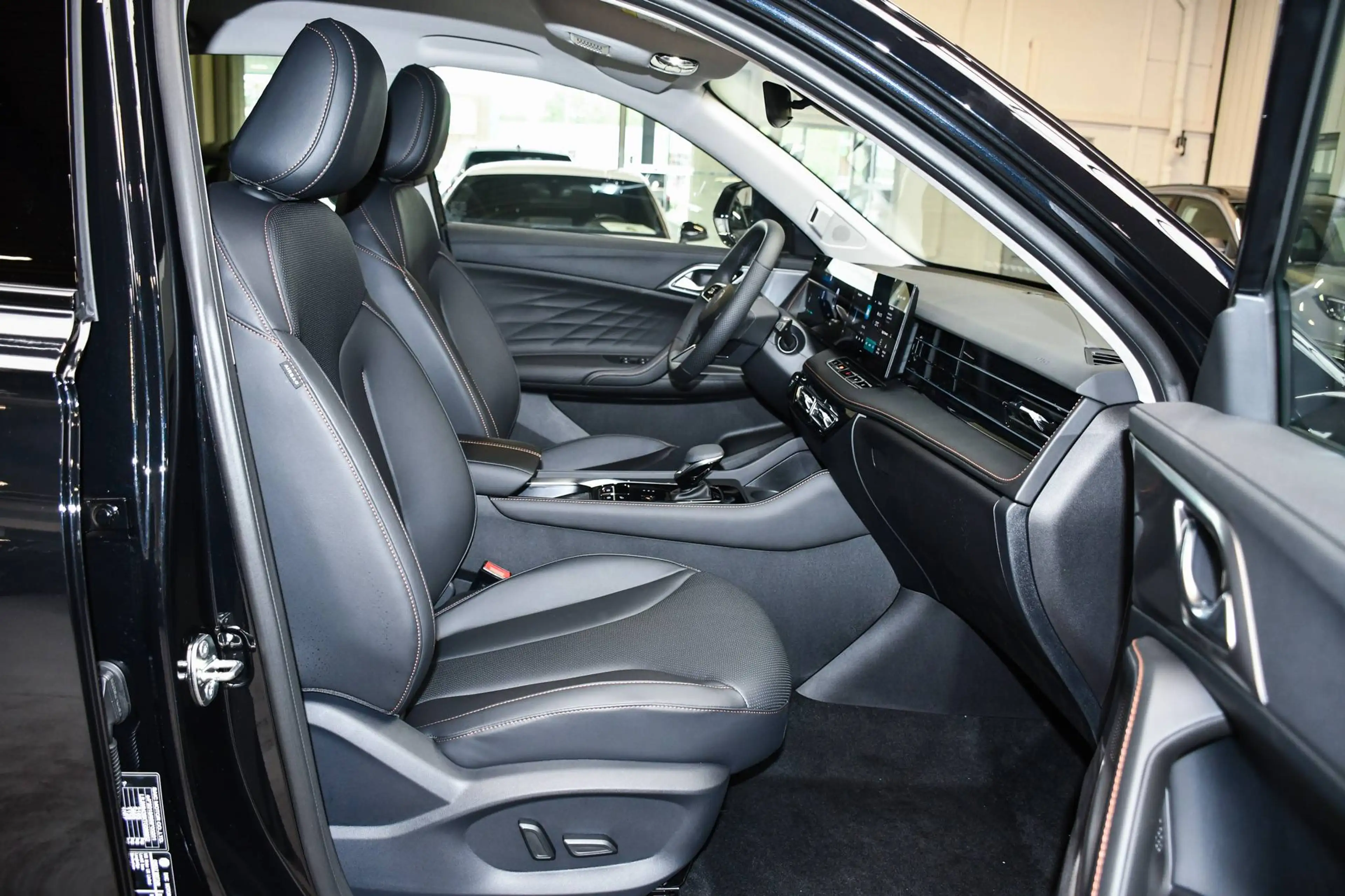 MG HS HS Hybrid  1.5 Turbo Luxury - NAVIGATIE / 360 CAMERA / SMARTLINK / ACC / BLIS — photo 6