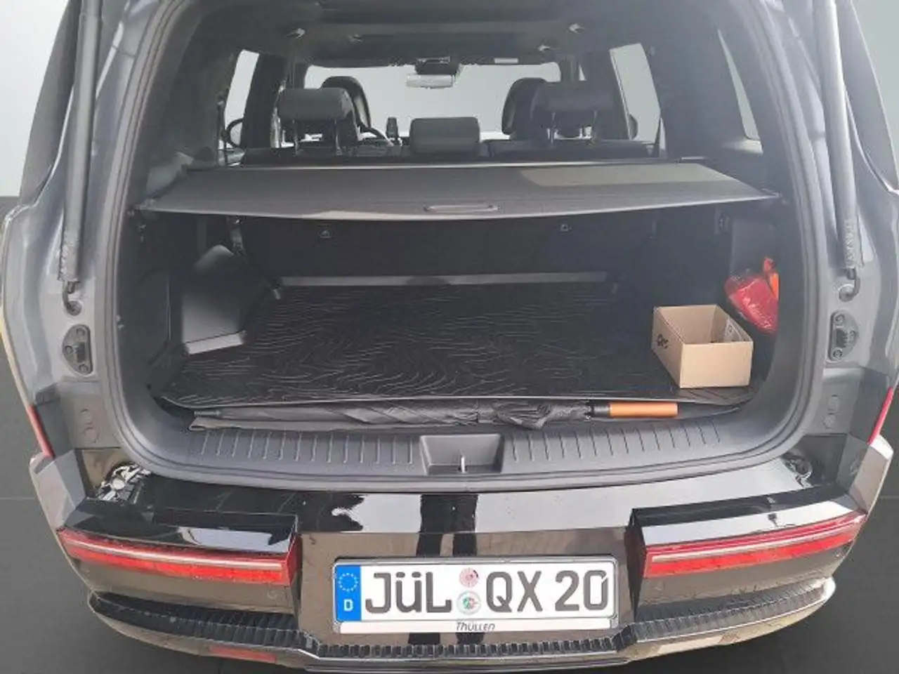 Hyundai SANTA FE HEV 6AT 4WD Blackline Pano 5-sitz HeadUp 9