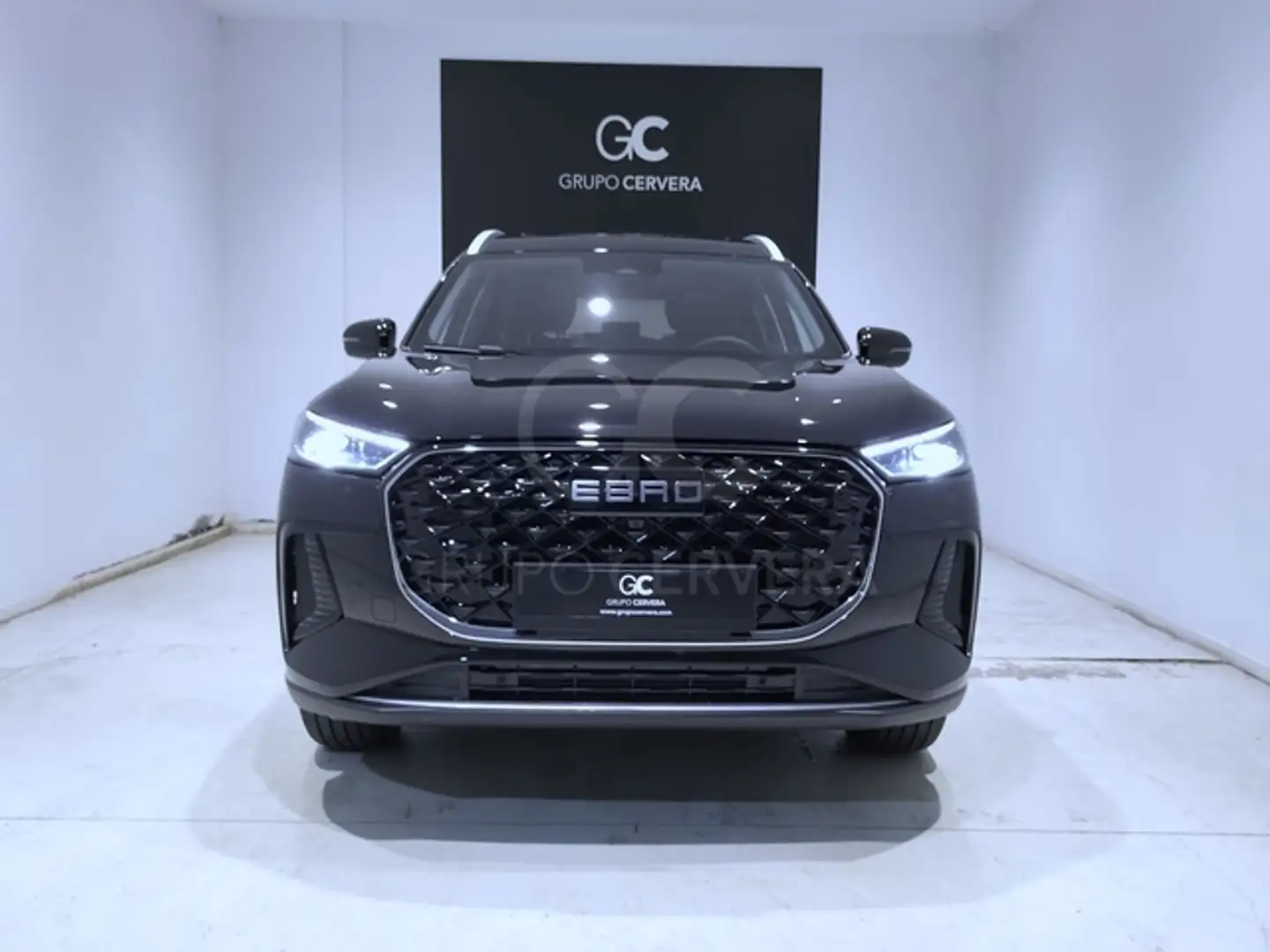 Ebro s800 1.6 TGDI 7DCT Luxury FWD Noir - 2