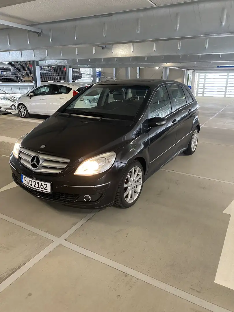 Mercedes-Benz B 200 B 200 (245.233) Schwarz - 1
