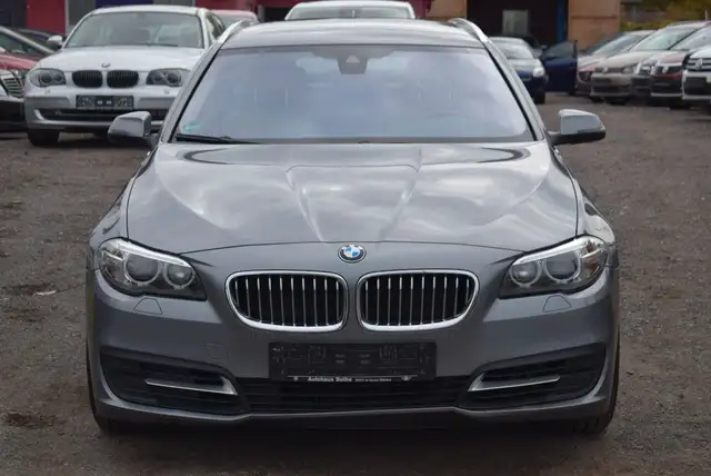 BMW 528 5 Touring 528 i xDrive Luxury Line