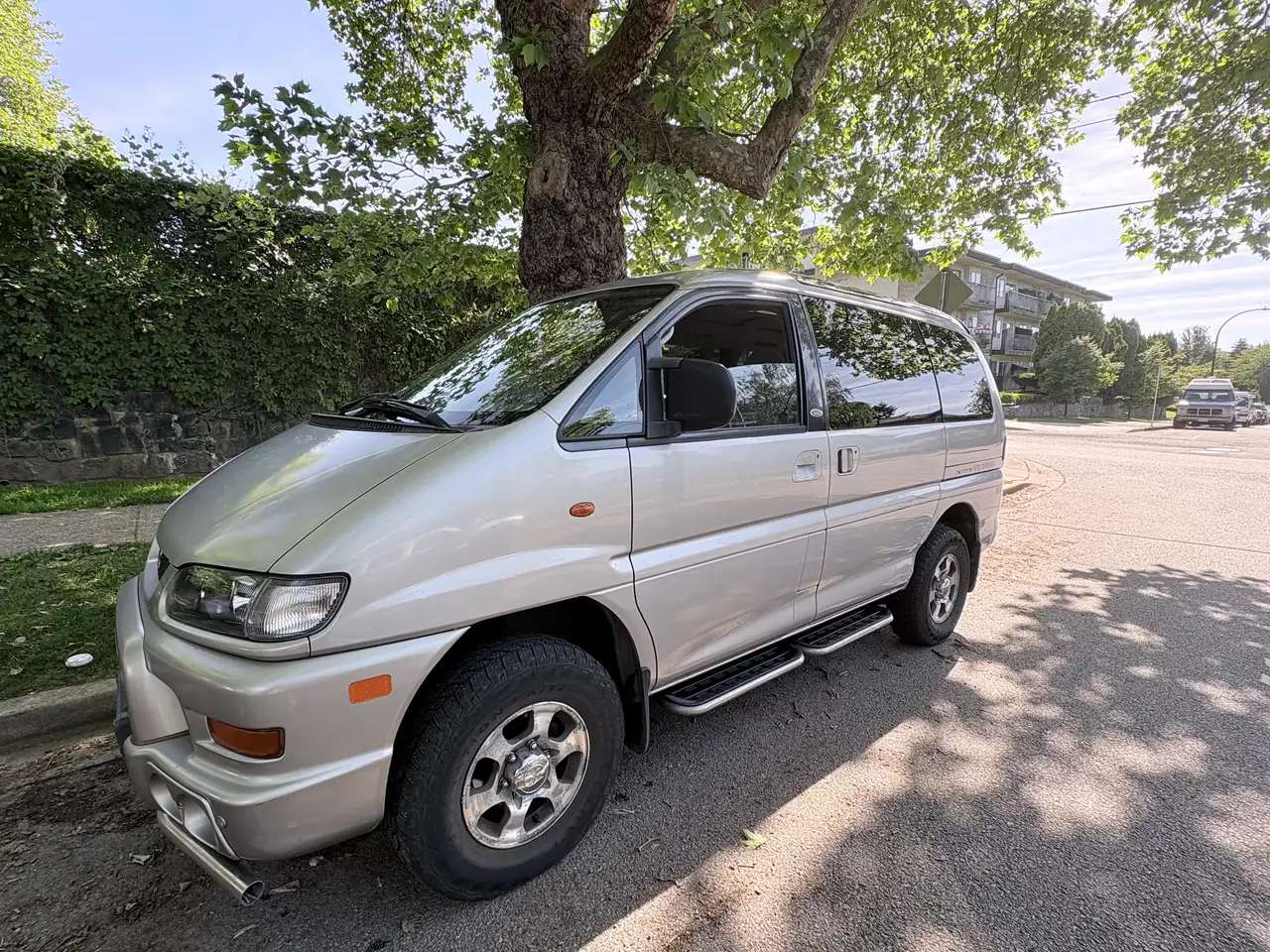 Mitsubishi Delica fotografie Mitsubishi Delica
