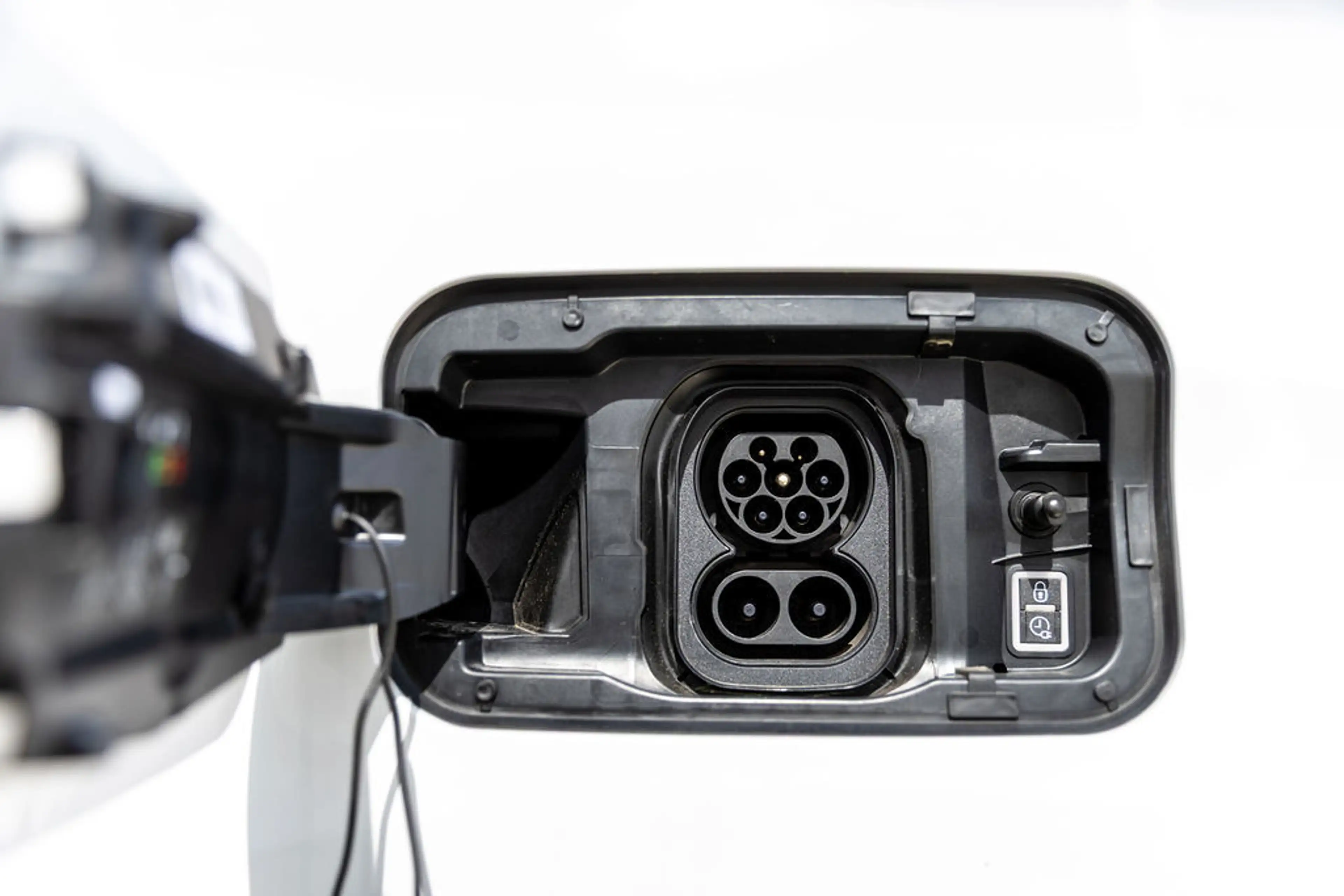 Opel Combo-e Electric 136 L1 50kWh — photo 13