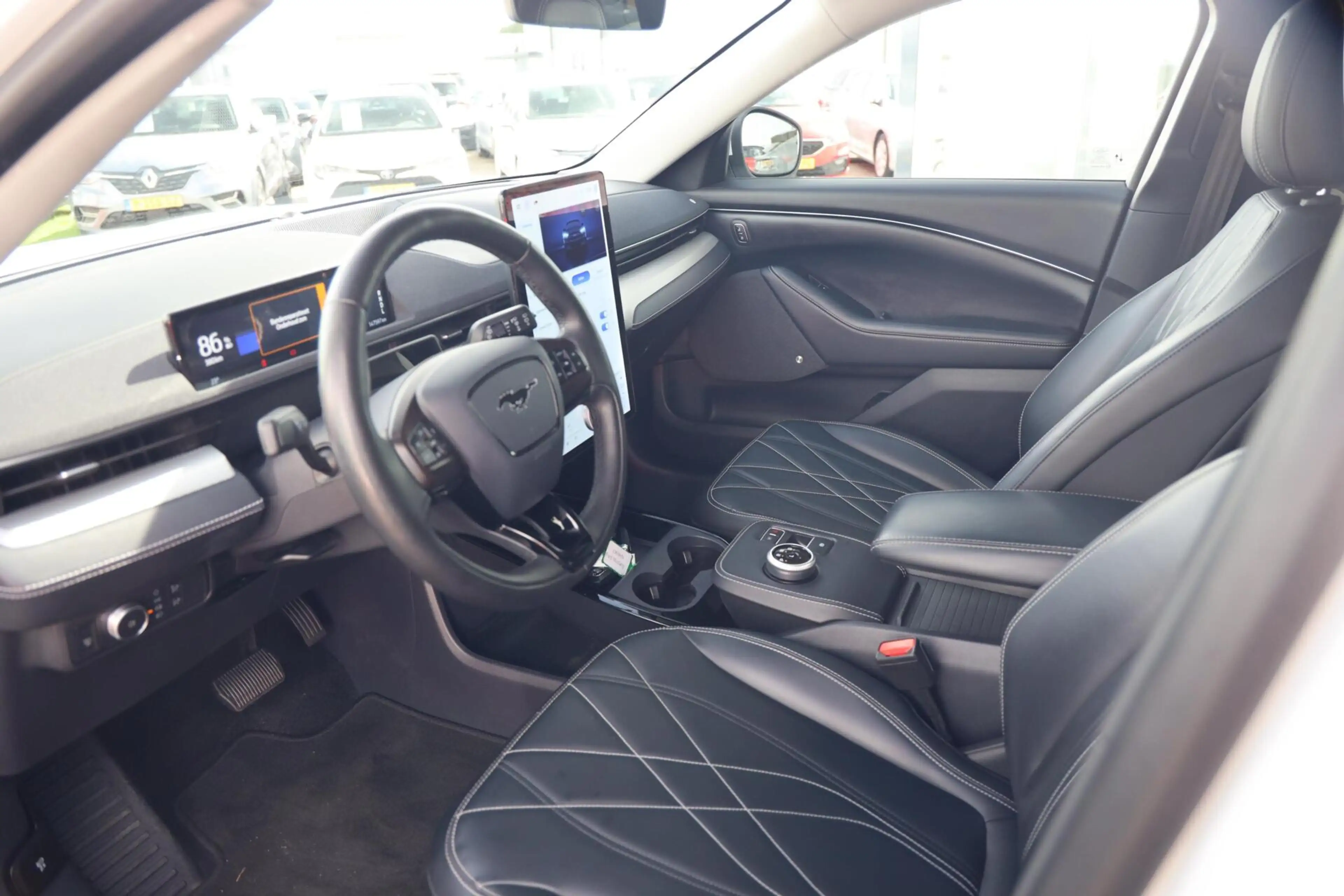 Ford Mustang Mach-E RWD 75 kWh|360 camera|Lederen Bekleding|B&O Audio| — photo 7