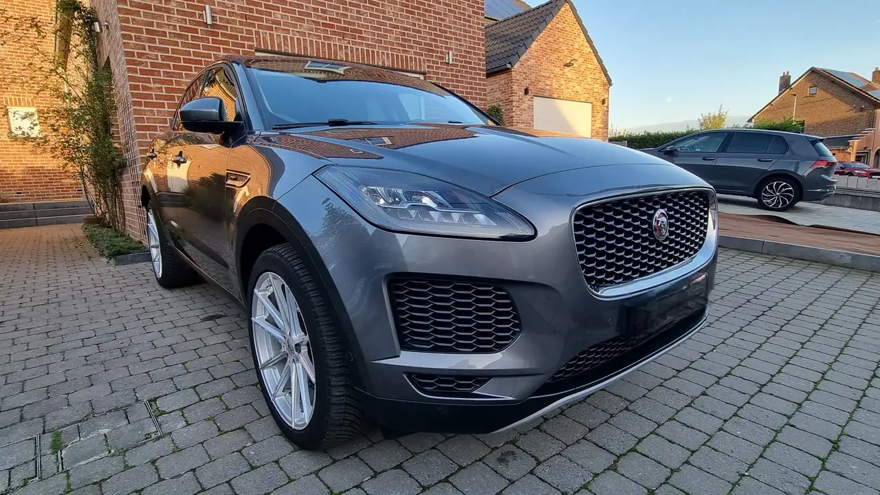 Jaguar E-Pace