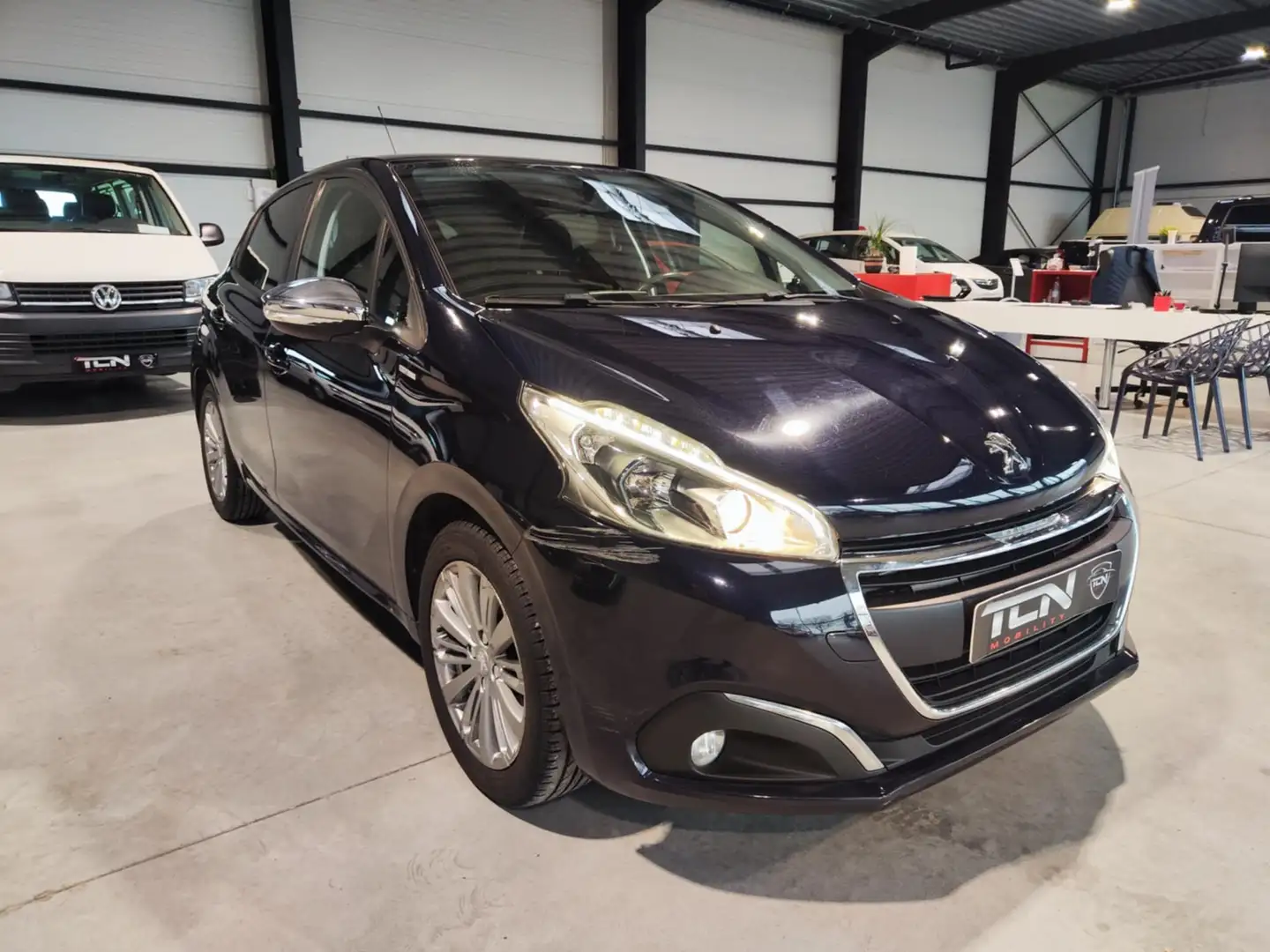 Peugeot 208 208 1.2i PureTech Style Bleu - 2