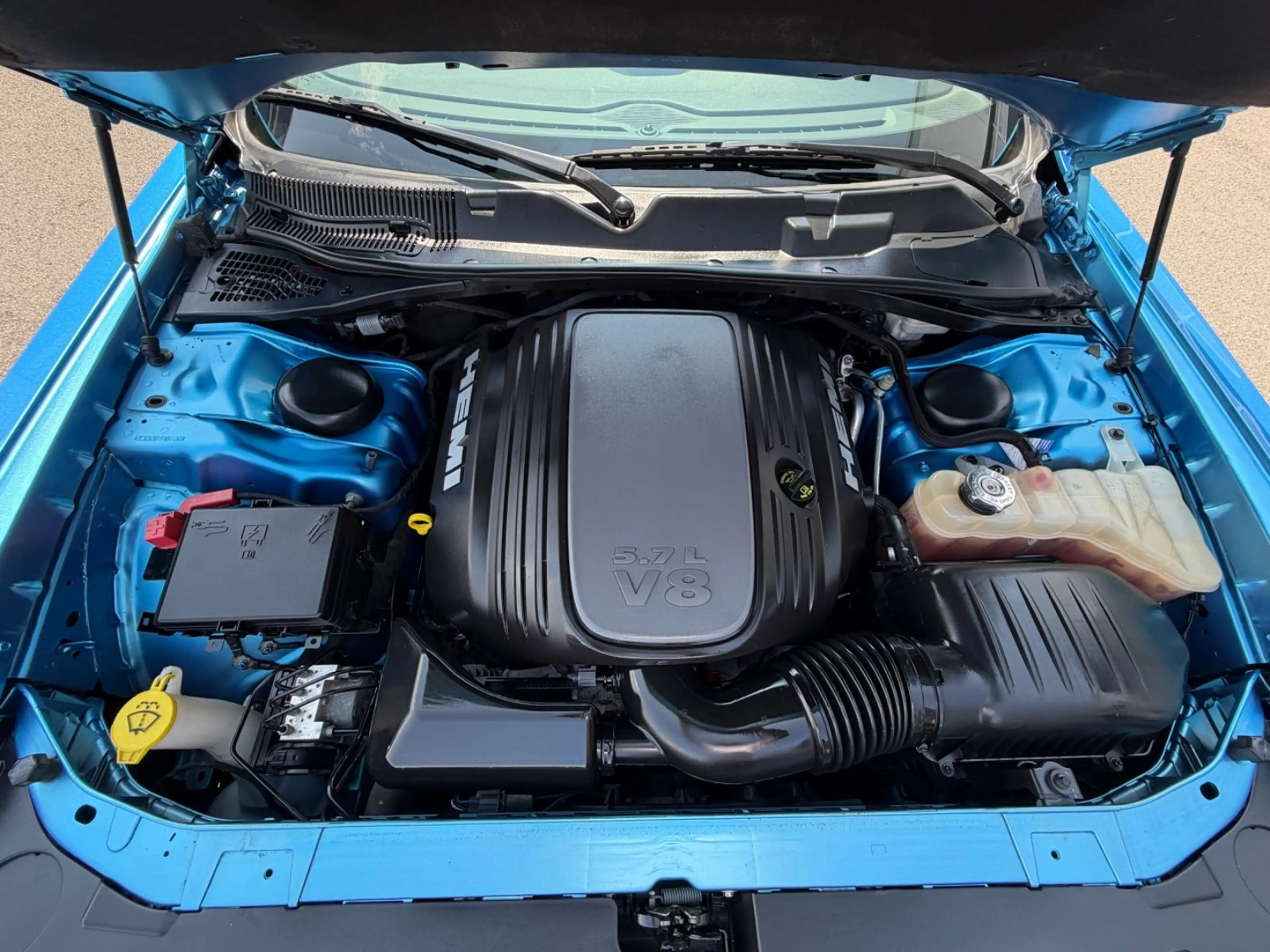Dodge Challenger CHALLENGER 5,7 R/T SUPER TRACK PACK — photo 3