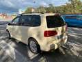 Volkswagen Touran Comfortline 2.0 TDI Automatik 7 Sitzer Gelb - thumbnail 3