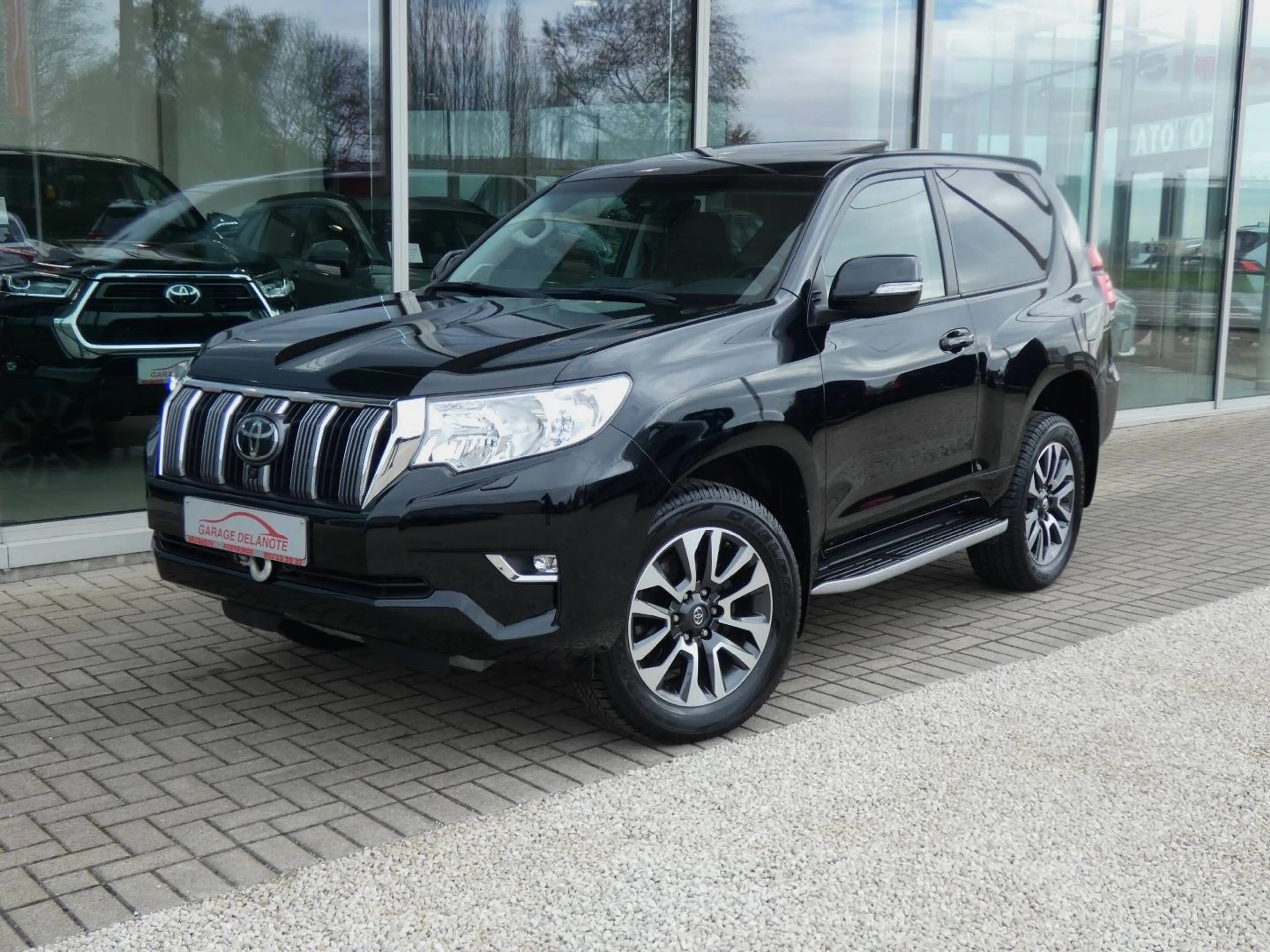 Toyota Land Cruiser Automaat *47893+btw* STYLE +WINCH +LEDER +LICHTE VRACHT +3500KG SLEEPVERMOGEN +360°CAMERA +OPEN DAK