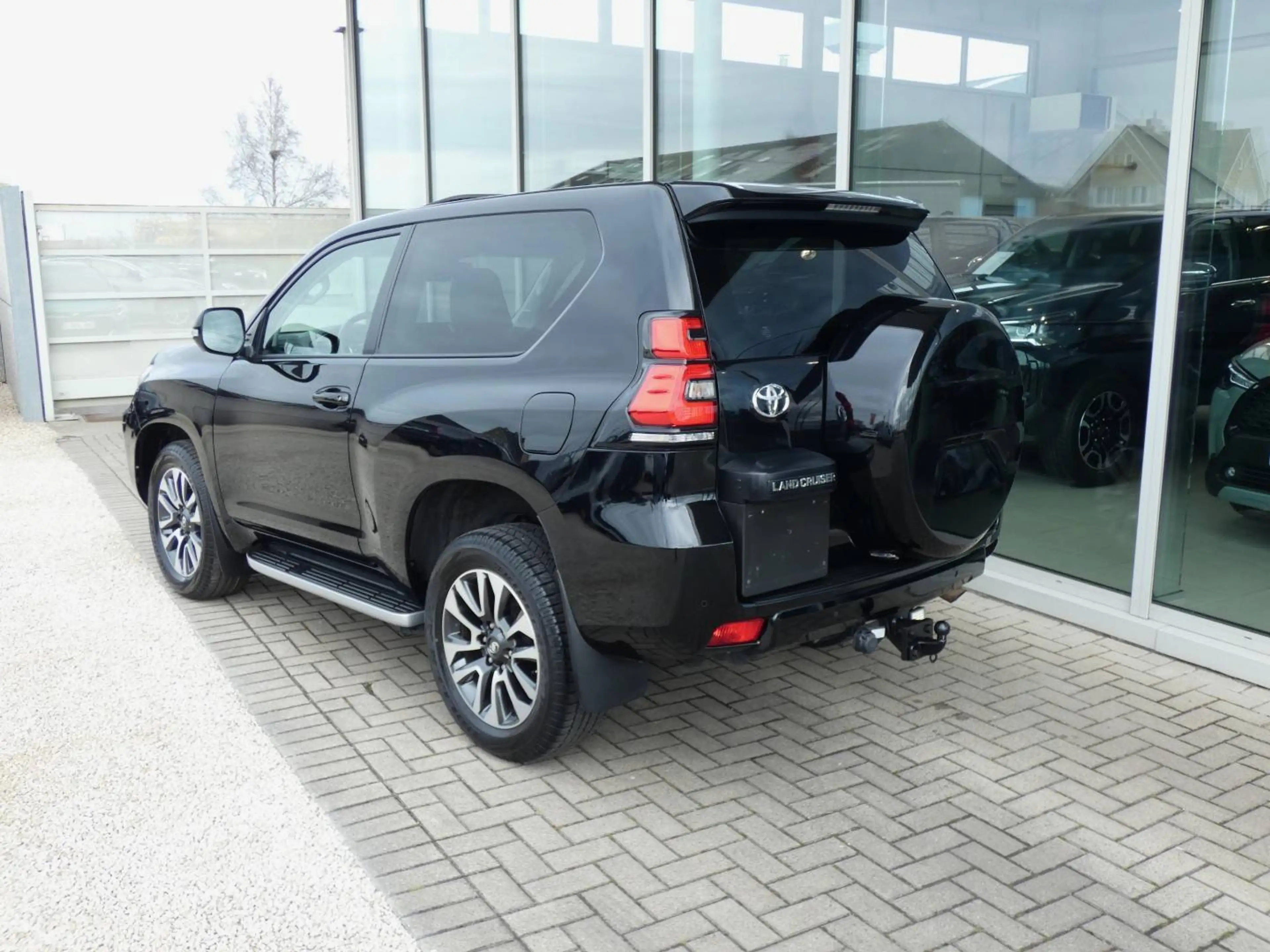 Toyota Land Cruiser Automaat *47893+btw* STYLE +WINCH +LEDER +LICHTE VRACHT +3500KG SLEEPVERMOGEN +360°CAMERA +OPEN DAK — photo 7