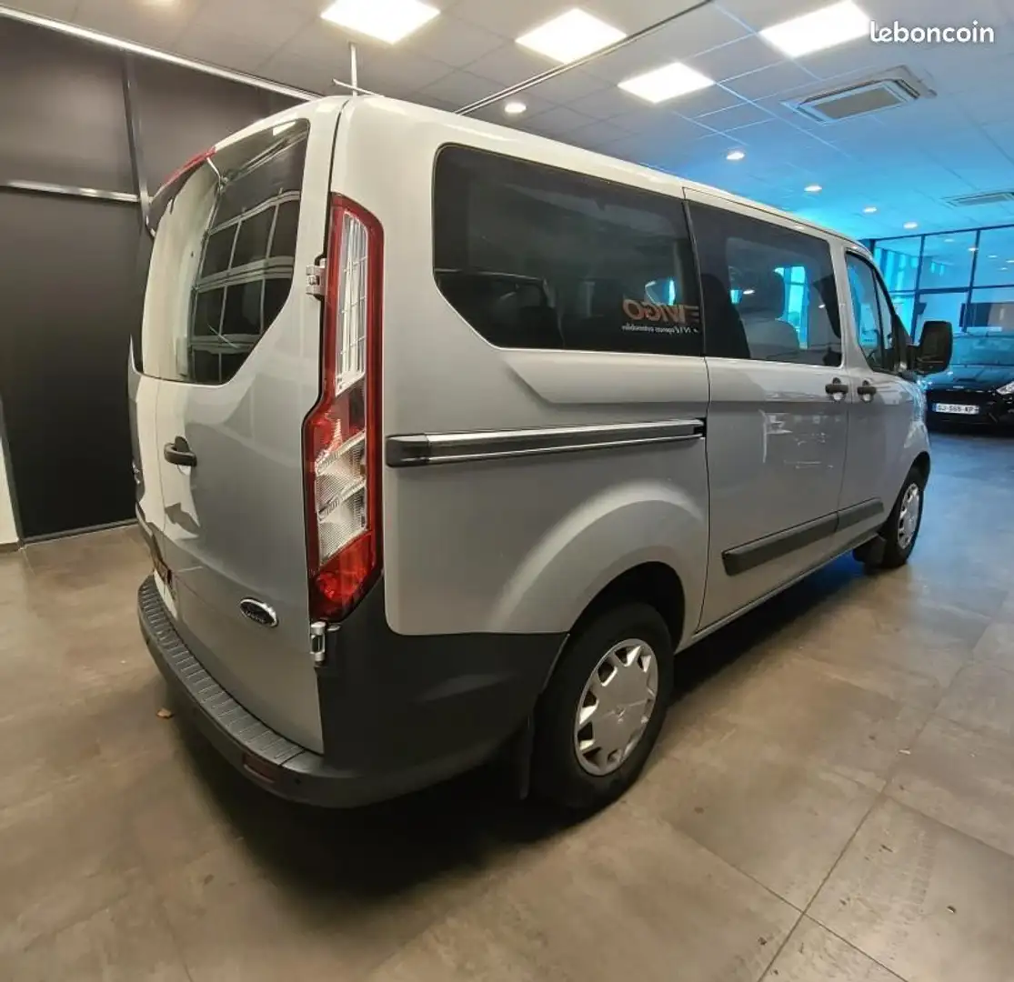 Ford Transit CUSTOM COMBI 2.0 TDCI 130ch TREND BUSINESS 9 PLACE Gris - 2