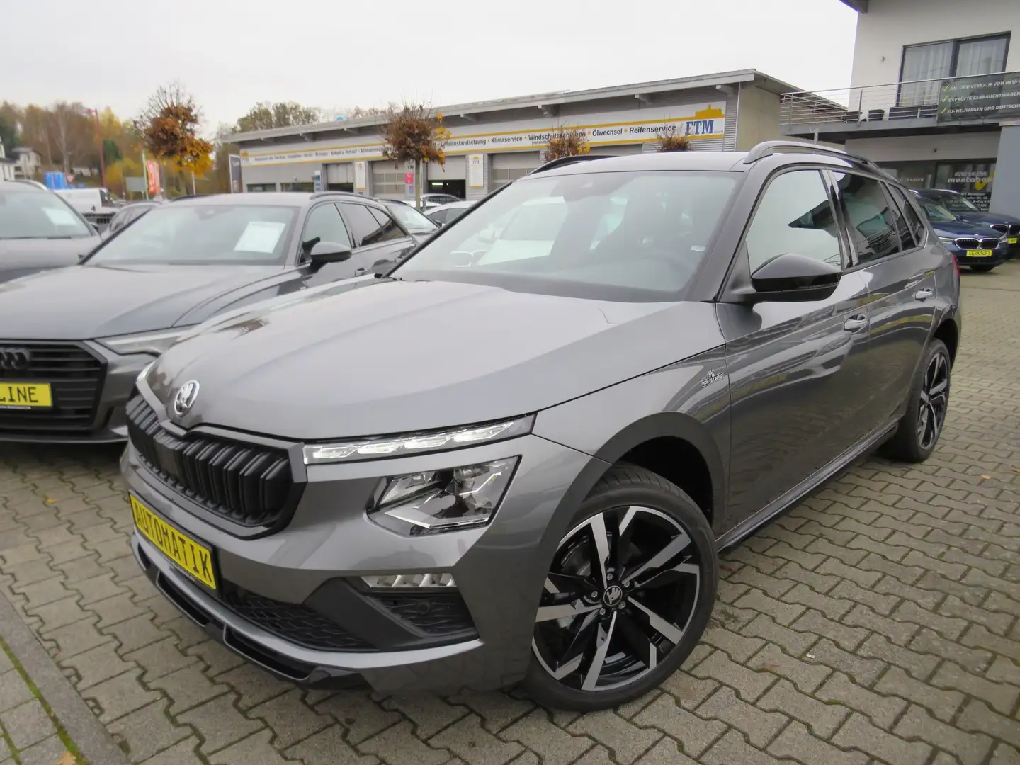 Skoda Kamiq Kamiq 1.5 TSI DSG Monte Carlo *AHK *5J. GARANTIE Grau - 1