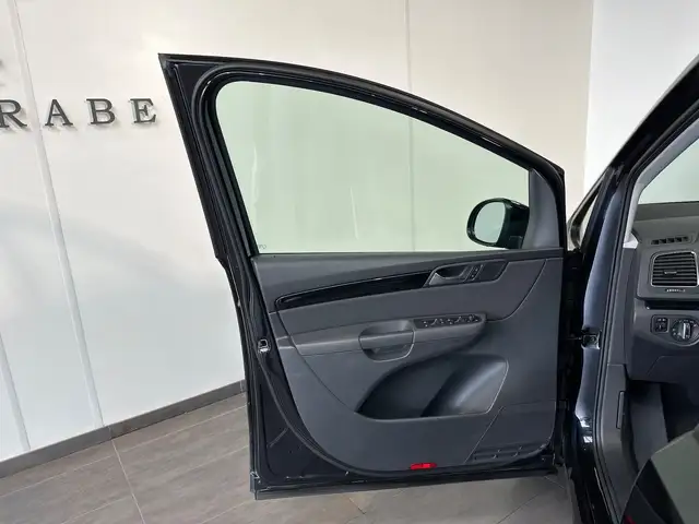 SEAT Alhambra view 6
