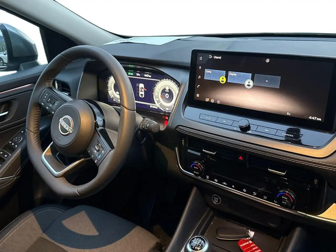 Nissan Qashqai 1.3 mhev n-connecta 2wd 140cv 7